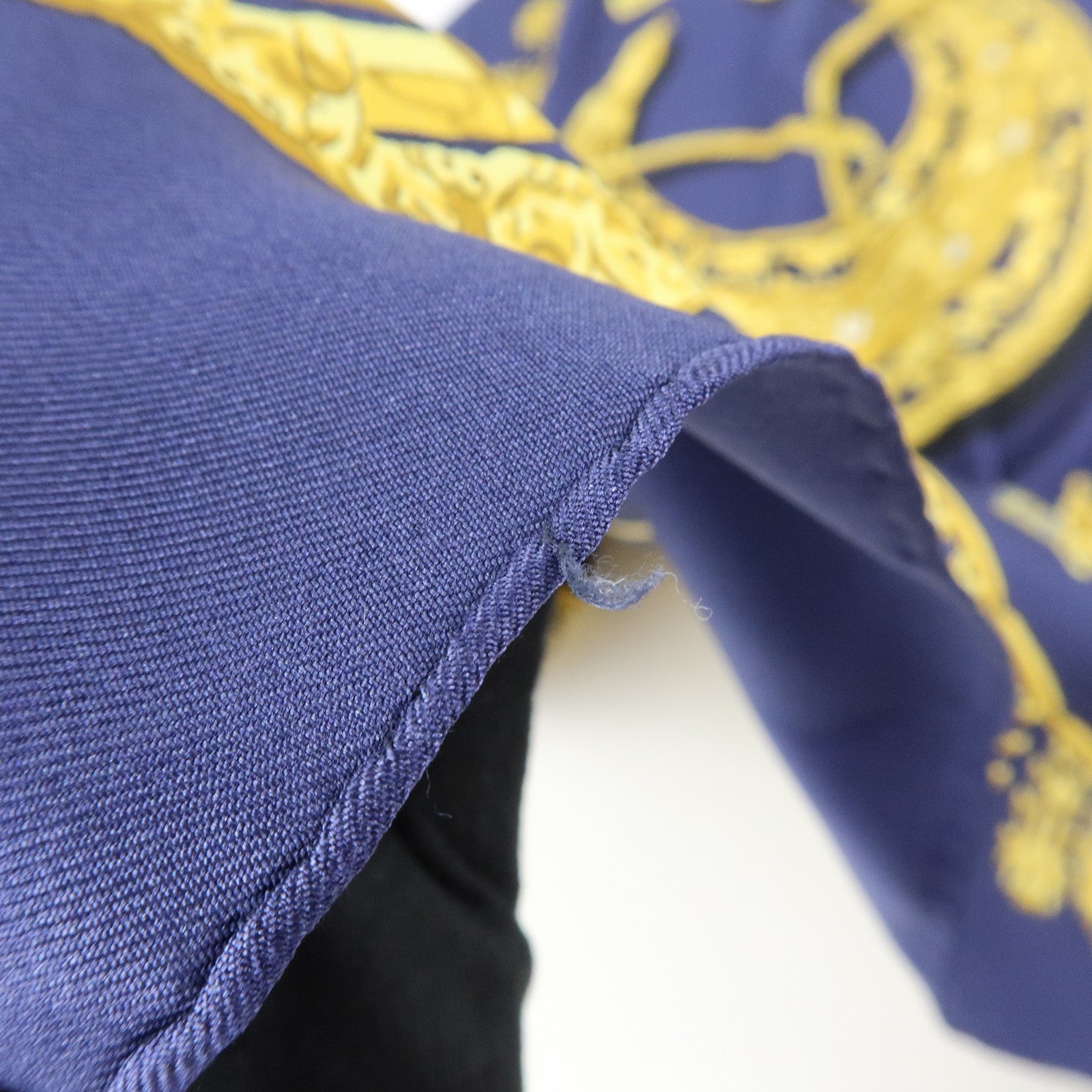 HERMES Carre 90 Silk 100% Scarf LES CAVALIERS D'OR Navy Yellow