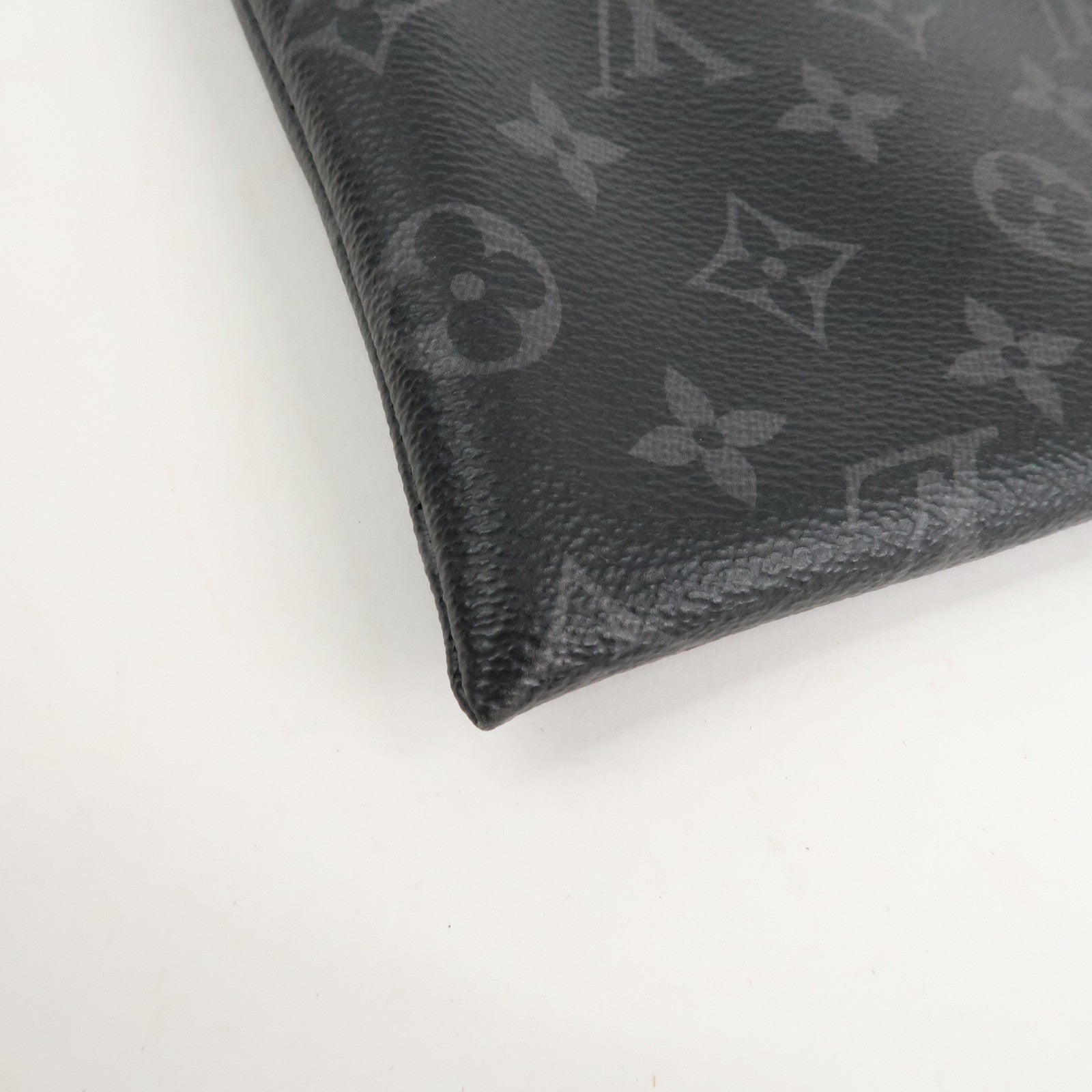 Louis Vuitton Monogram Eclipse Pochette Discovery Clutch Bag M62291