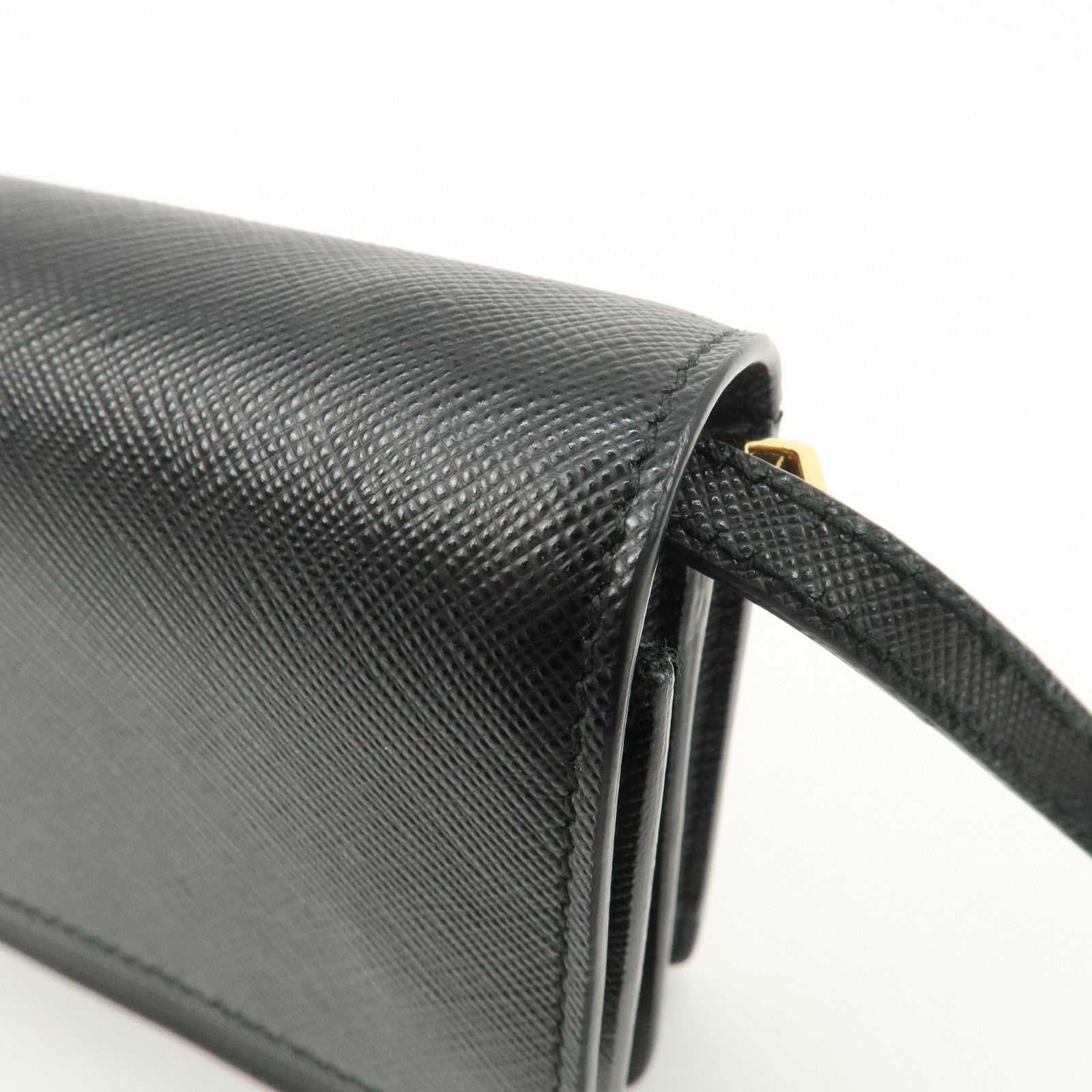 PRADA Saffiano Leather Shoulder Wallet Shoulder Bag Black BT1019