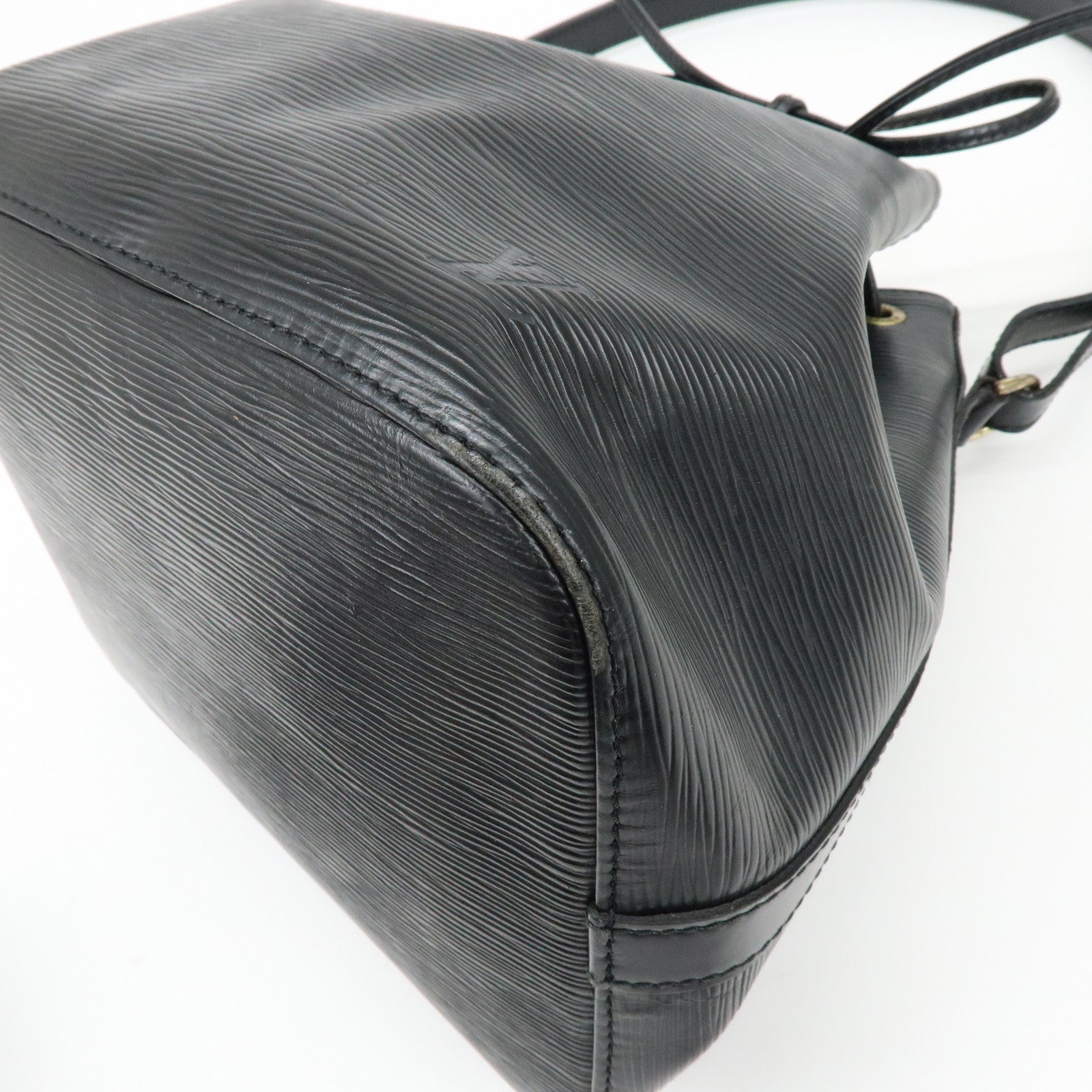 Louis Vuitton Epi Petit Noe Shoulder Bag Noir Black M59012