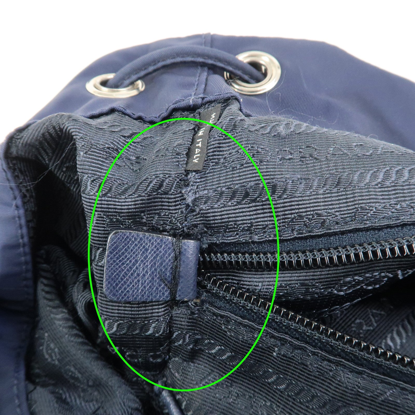 PRADA - Nylon   Saffiano Leather Navy BZ0032