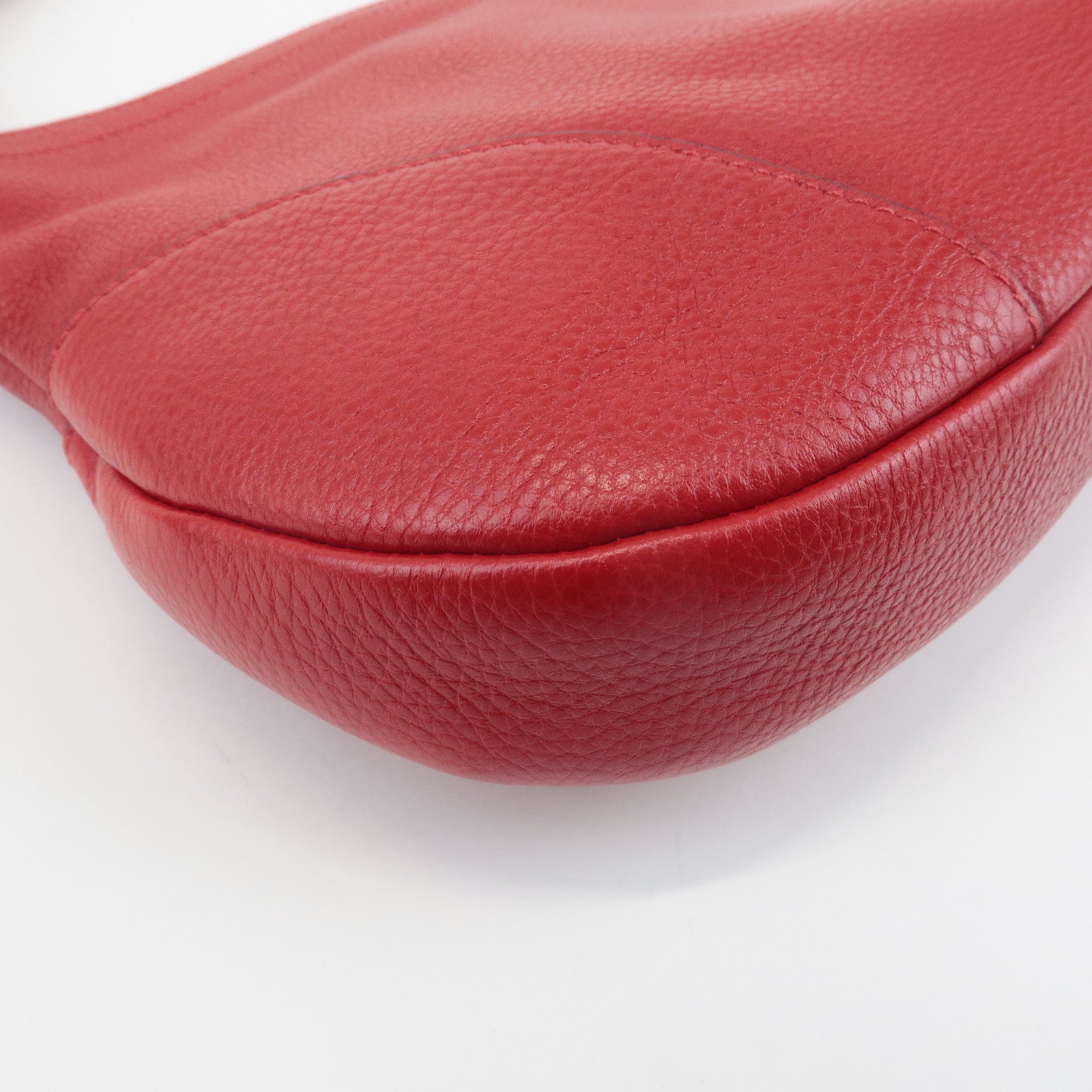 Ferragamo Gancini Leather Shoulder Bag Ferragamo Red Used