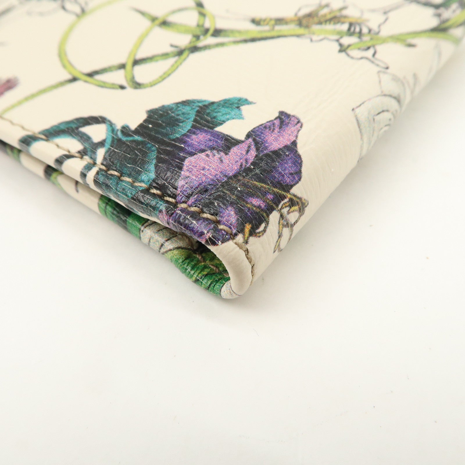 GUCCI GG Marmont Flora Canvas Leather Compact Wallet Ivory 04848