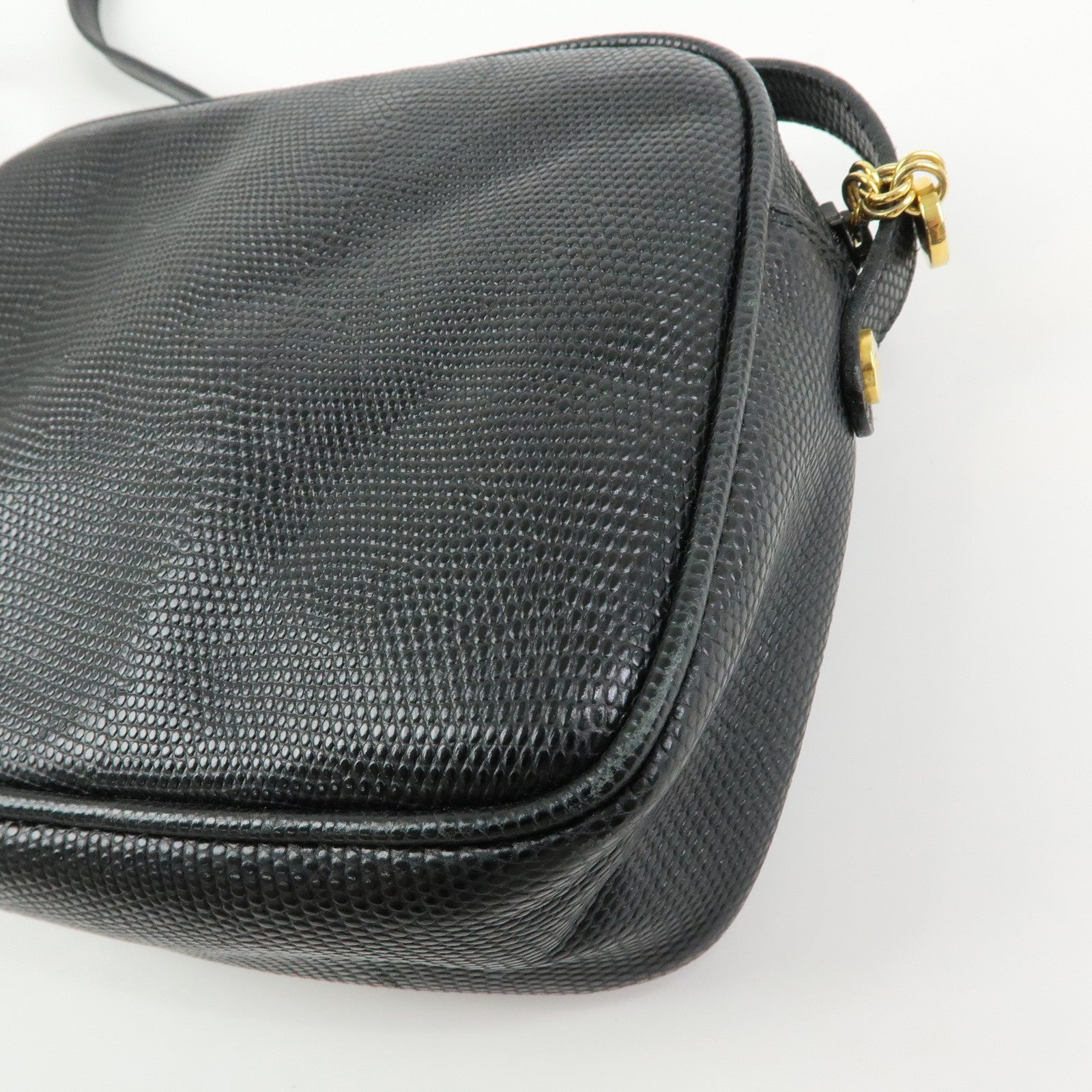 Ferragamo Varra Embossed Leather Shoulder Bag Crossbody Bag Black
