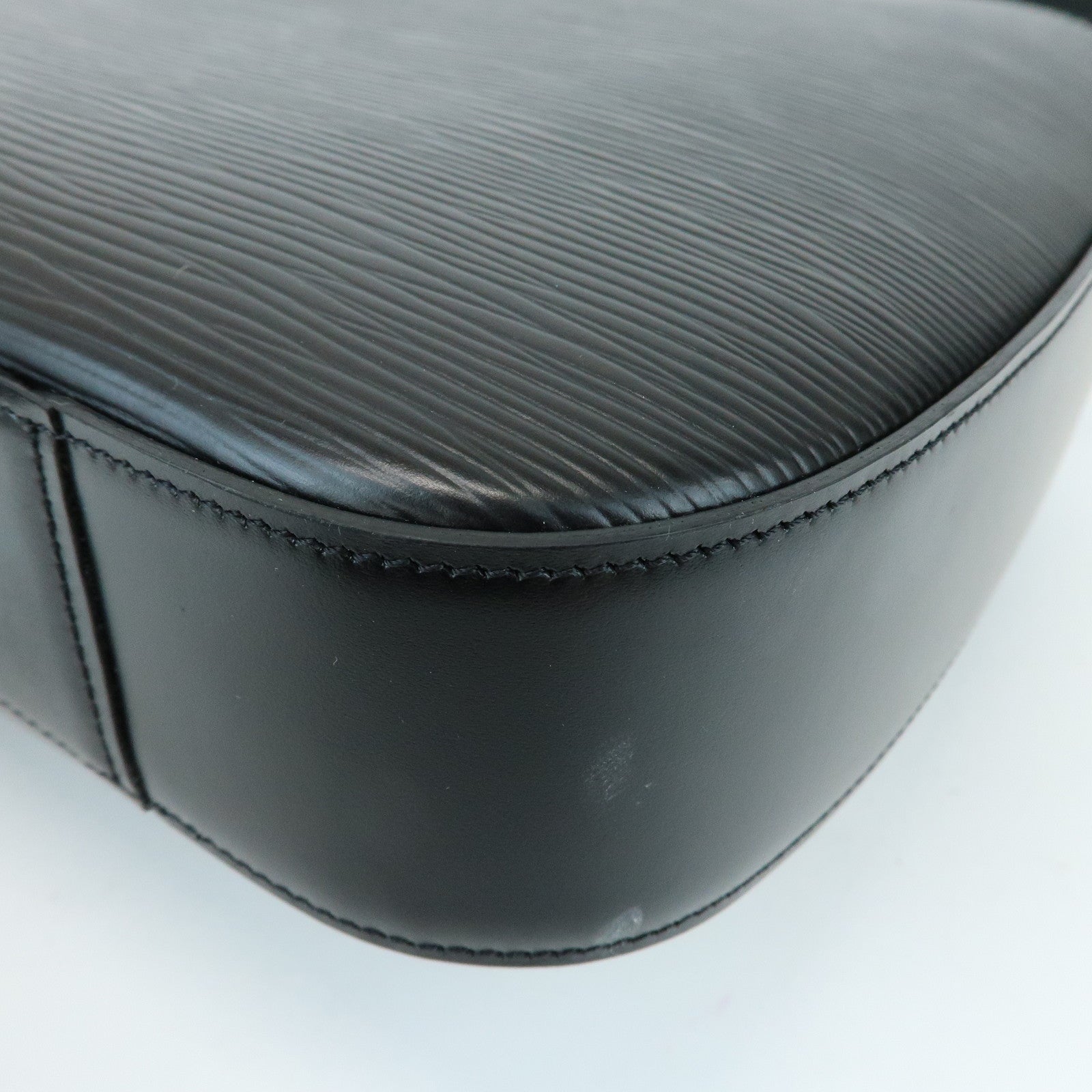 Louis Vuitton Epi Reverie Shoulder Bag Hand Bag Noir Black M52162