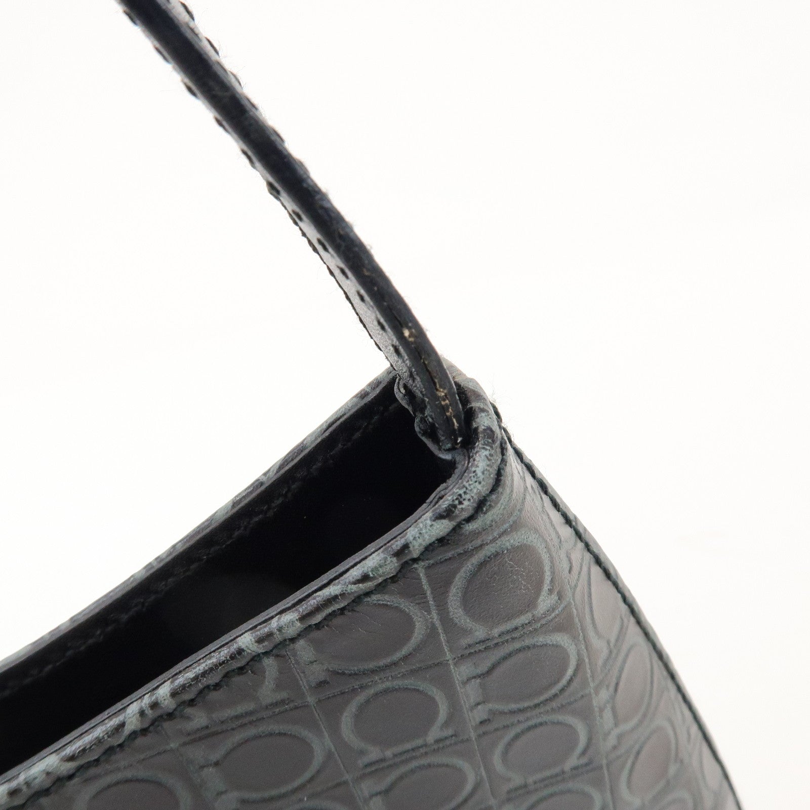 Ferragamo Gancini Leather Shoulder Bag Hand Bag Black