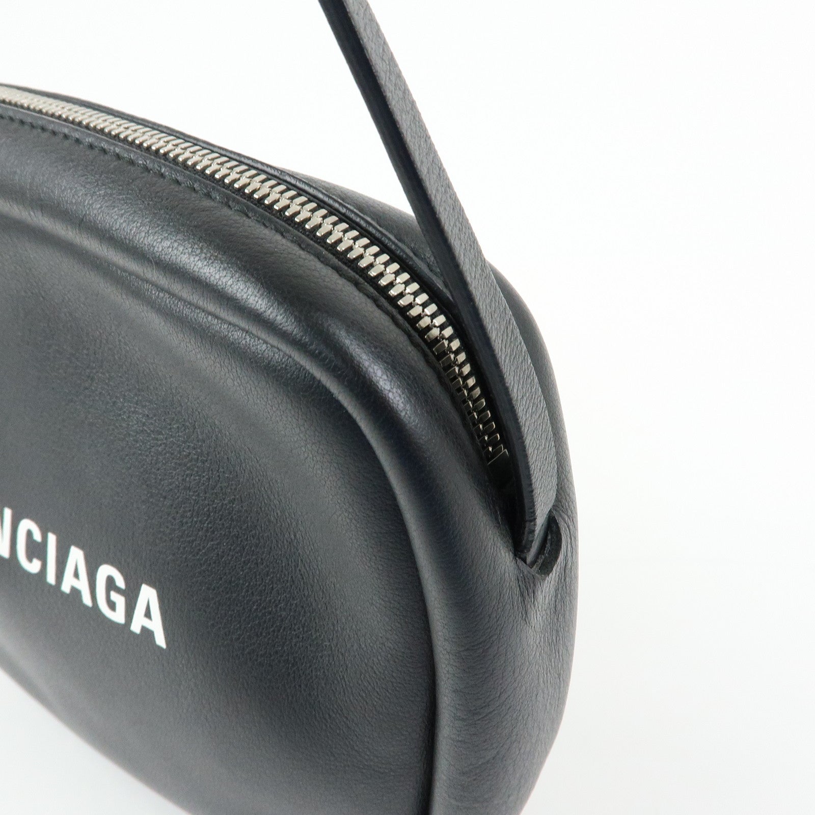 BALENCIAGA Everyday Camera Bag Leather Shoulder Bag S Black 489812