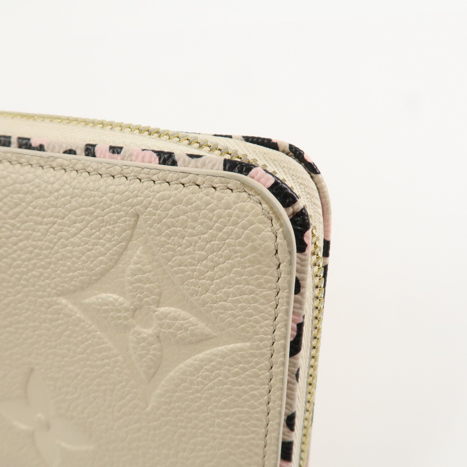 Louis Vuitton Monogram Empriente Wild At Heart Zippy Wallet M80685 Used