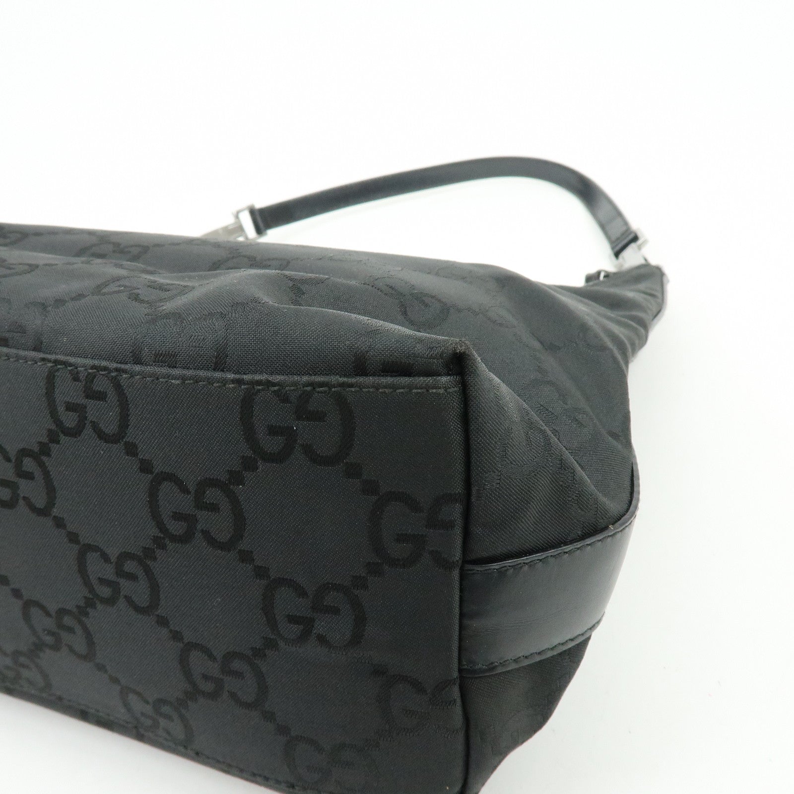 GUCCI Logo GG Nylon Leather Shoulder Bag Hand Bag Black 28335