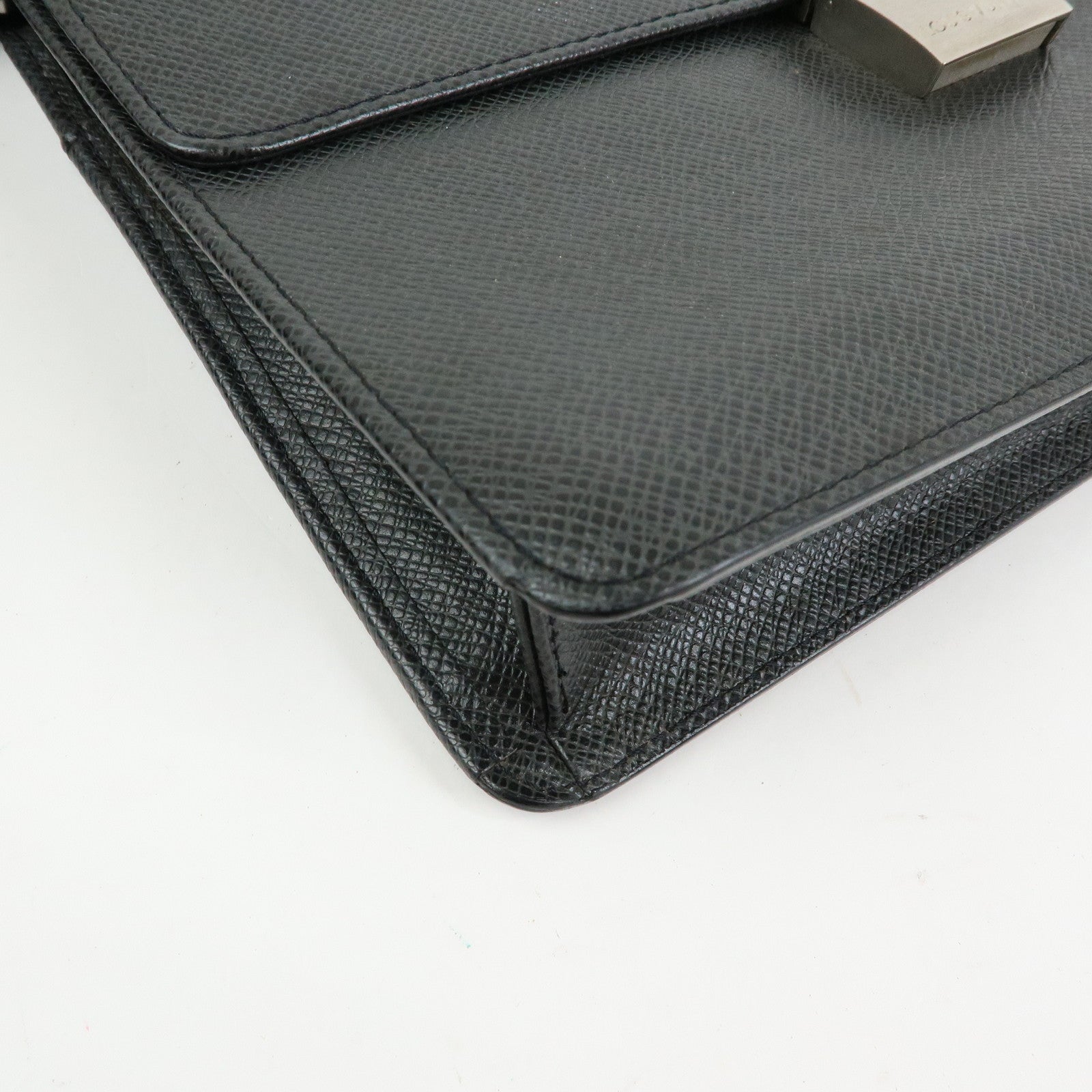 Louis Vuitton Taiga Leather Selenga Clutch Bag Ardoise M30782 Authentic Used F/S