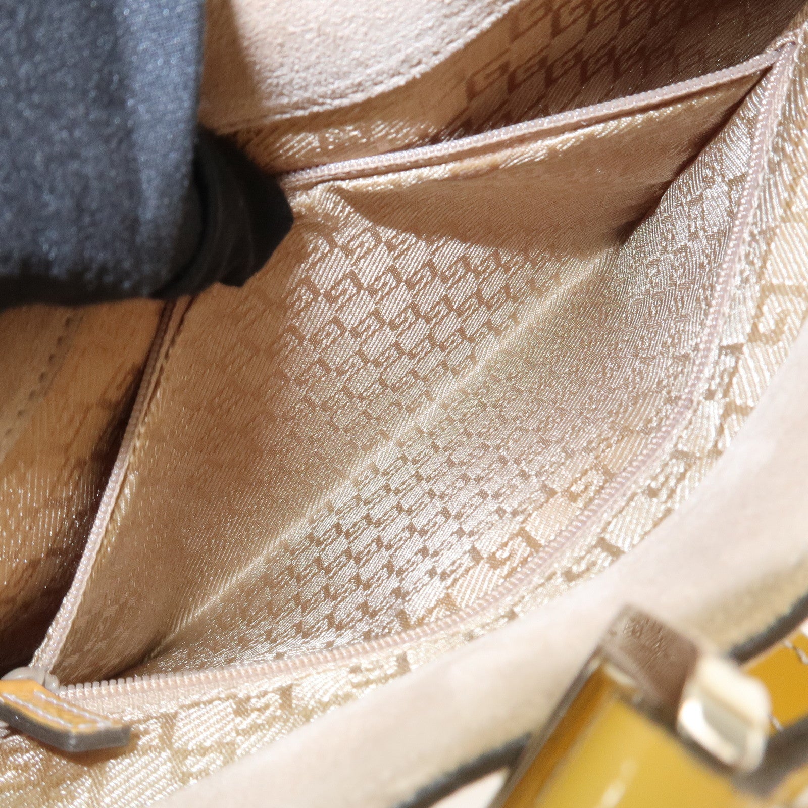GUCCI Patent Leather Suede Shoulder Bag Yellow Beige 001.4149