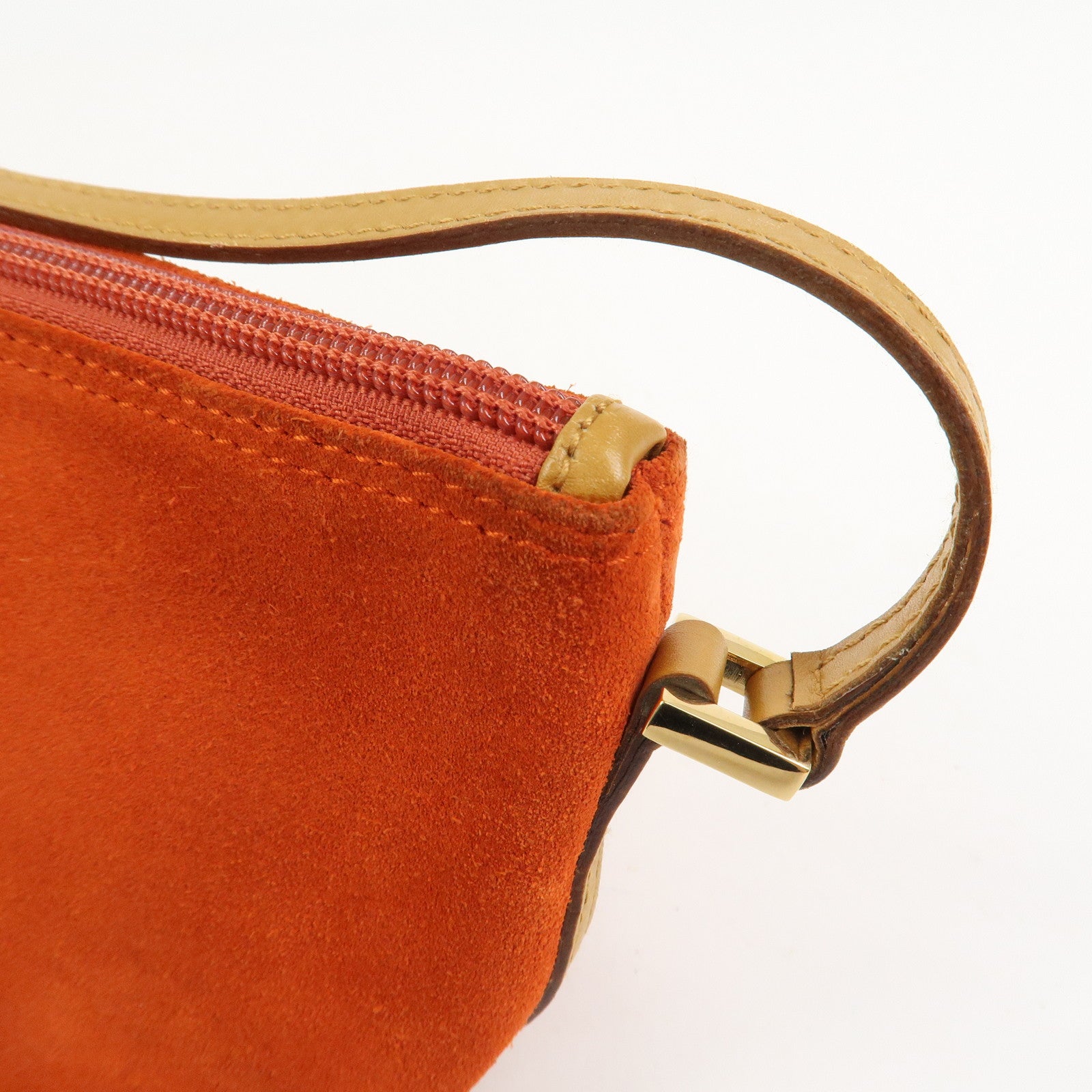 GUCCI Boat Bag Suede Leather Accessory Pouch Hand Bag 039.1103