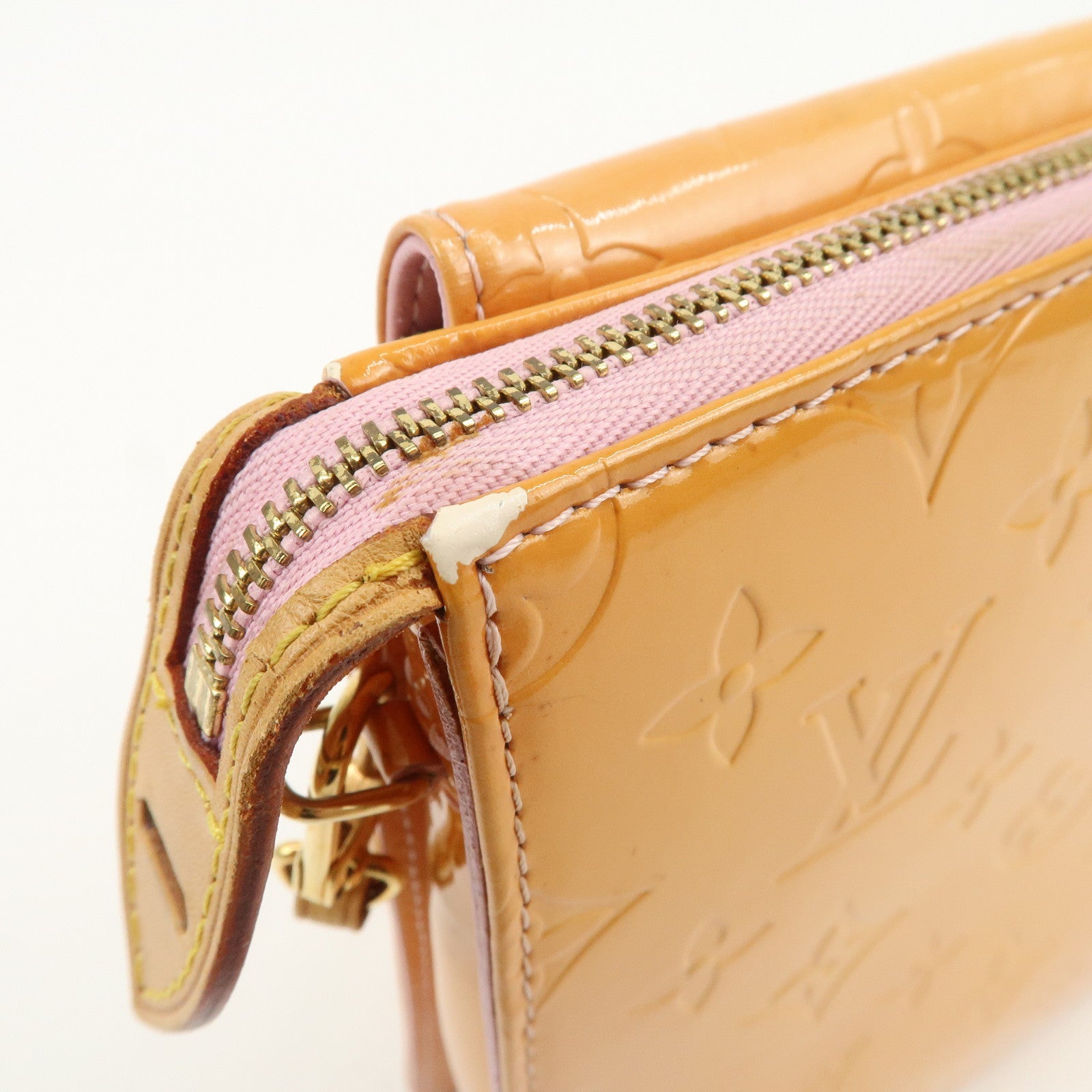 Louis Vuitton Monogram Vernis Leather Motto Shoulder Bag M91034