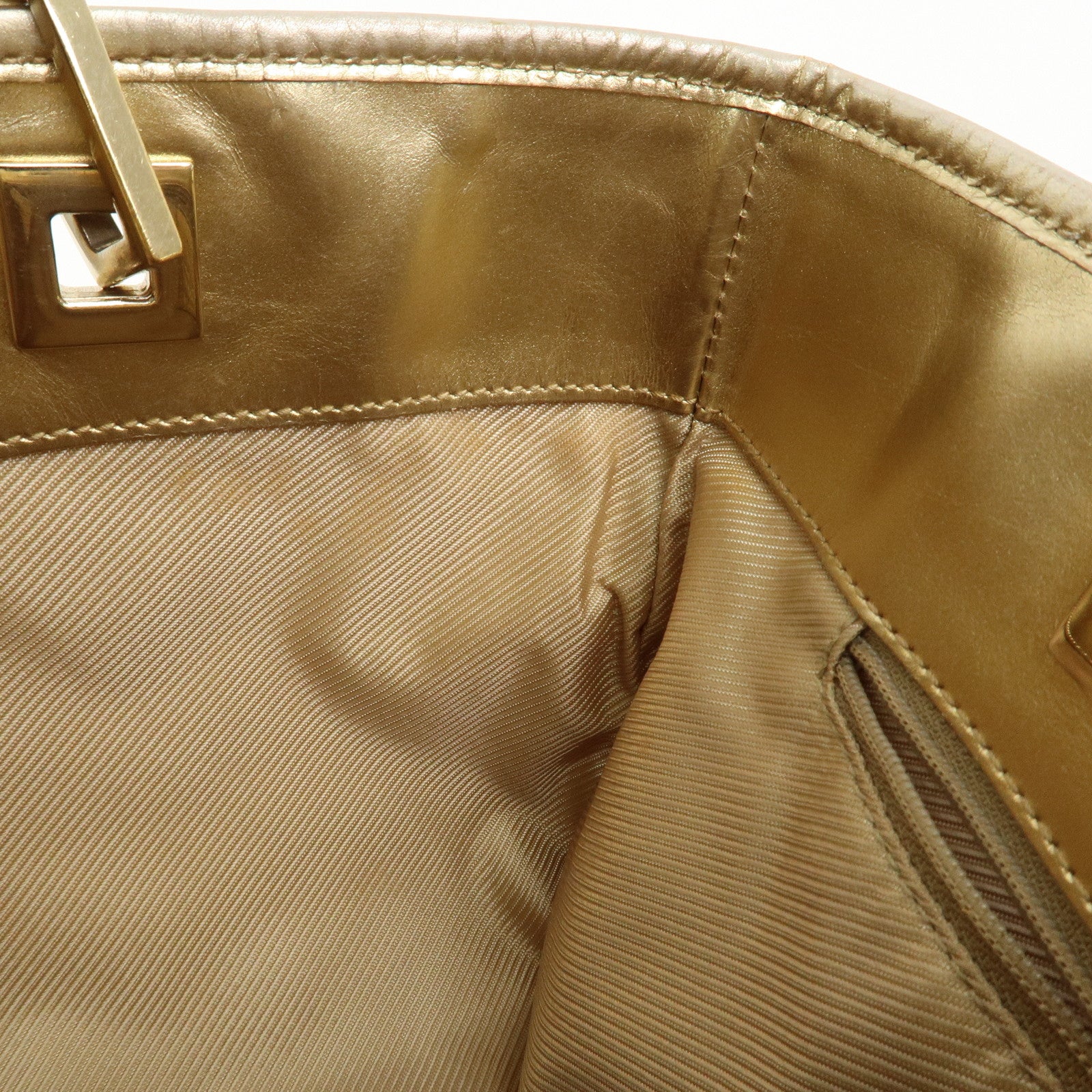 GUCCI GG Canvas Leather Shoulder Bag Tote Bag Gold 002.1099