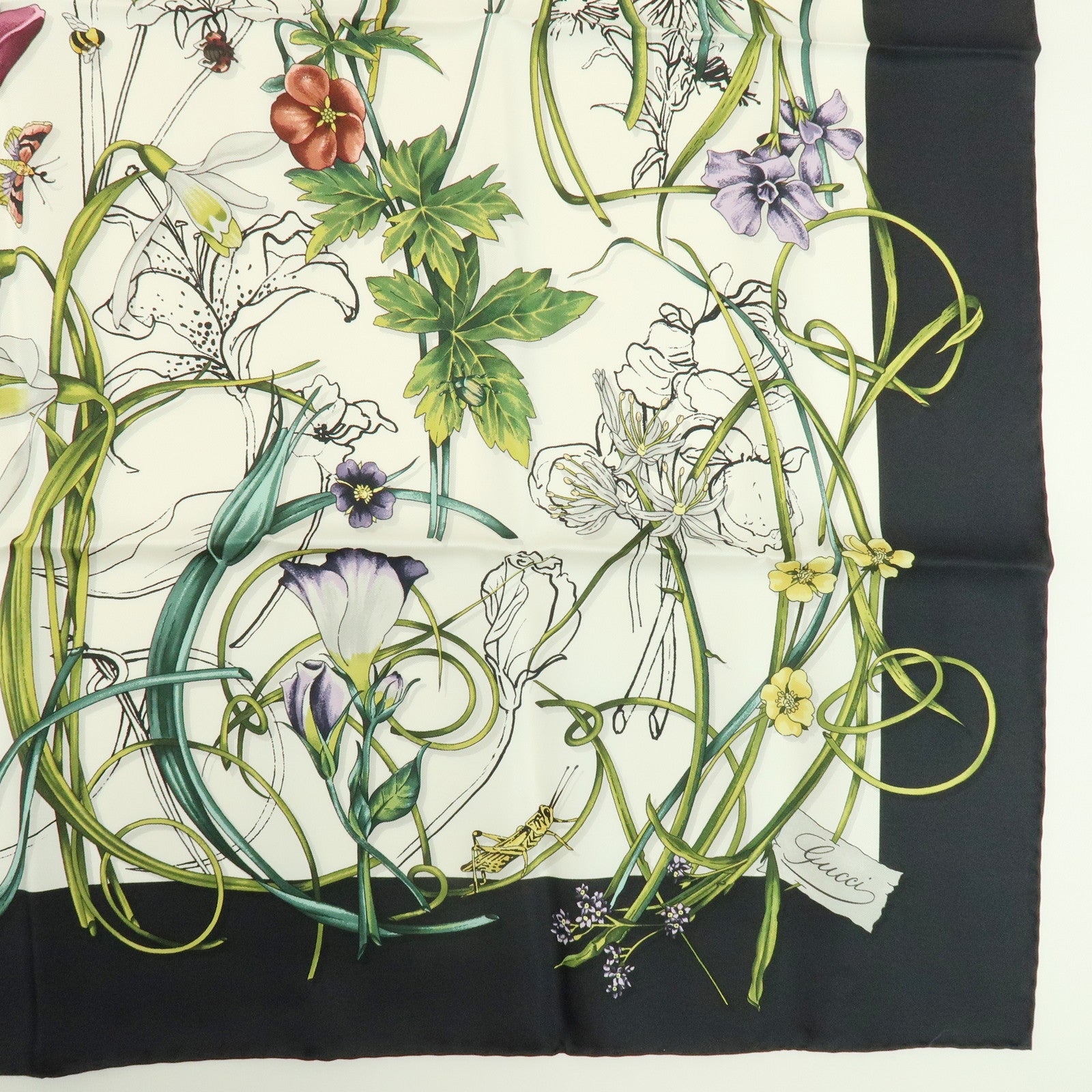 GUCCI Flora  Silk 100% Scarf Flower PrintWhite Black Yellow