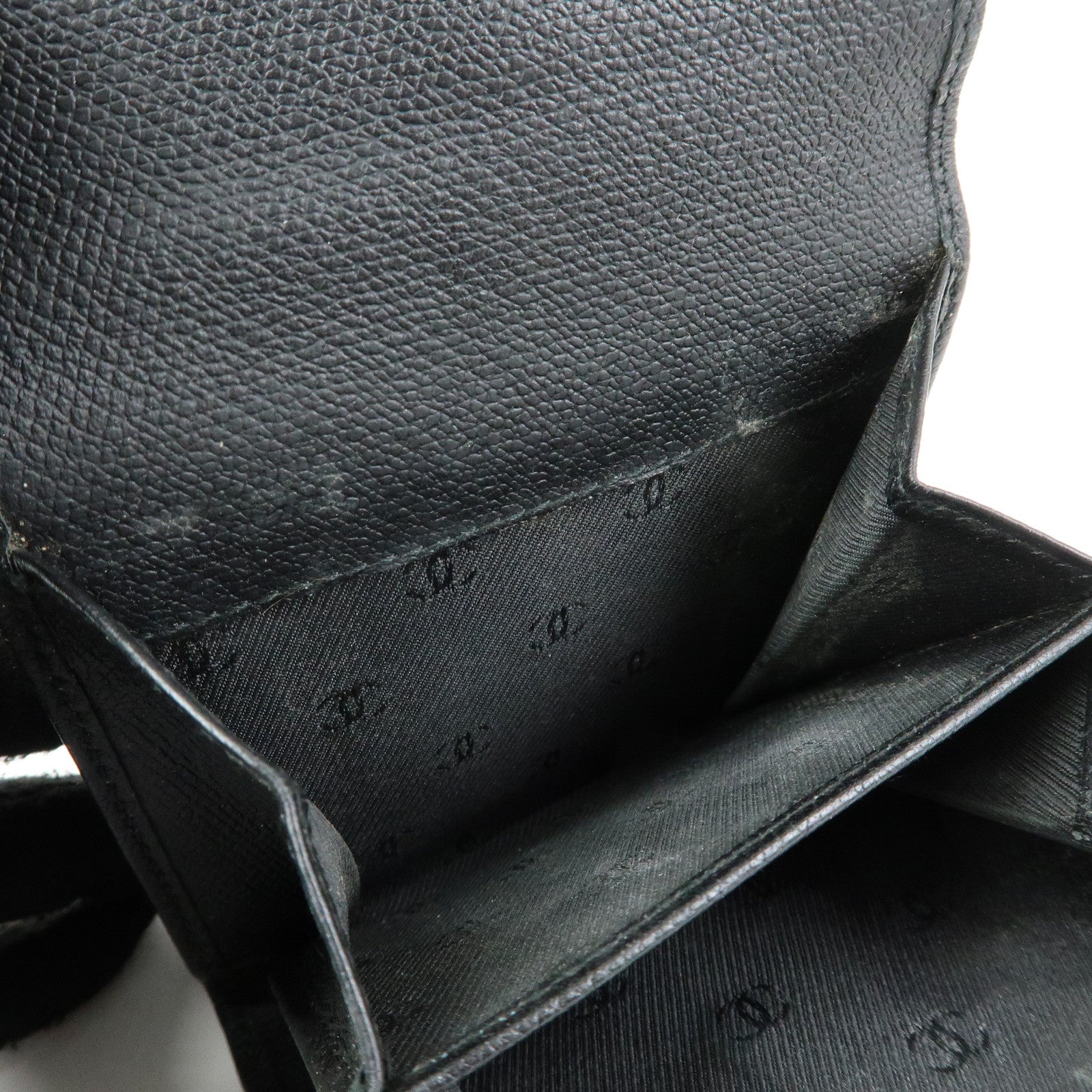 CHANEL COCO Button Calf Leather Compact Wallet Black