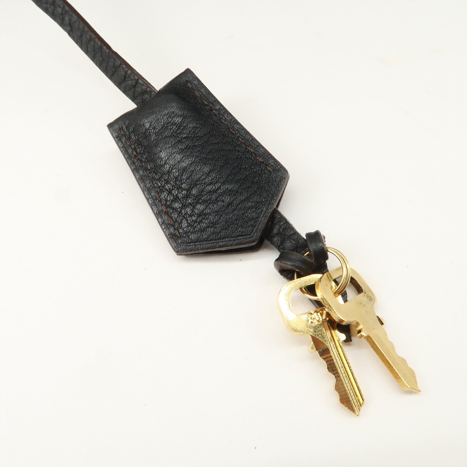 Louis Vuitton Monogram Mahina Selene MM 2Way Shoulder Bag M93987