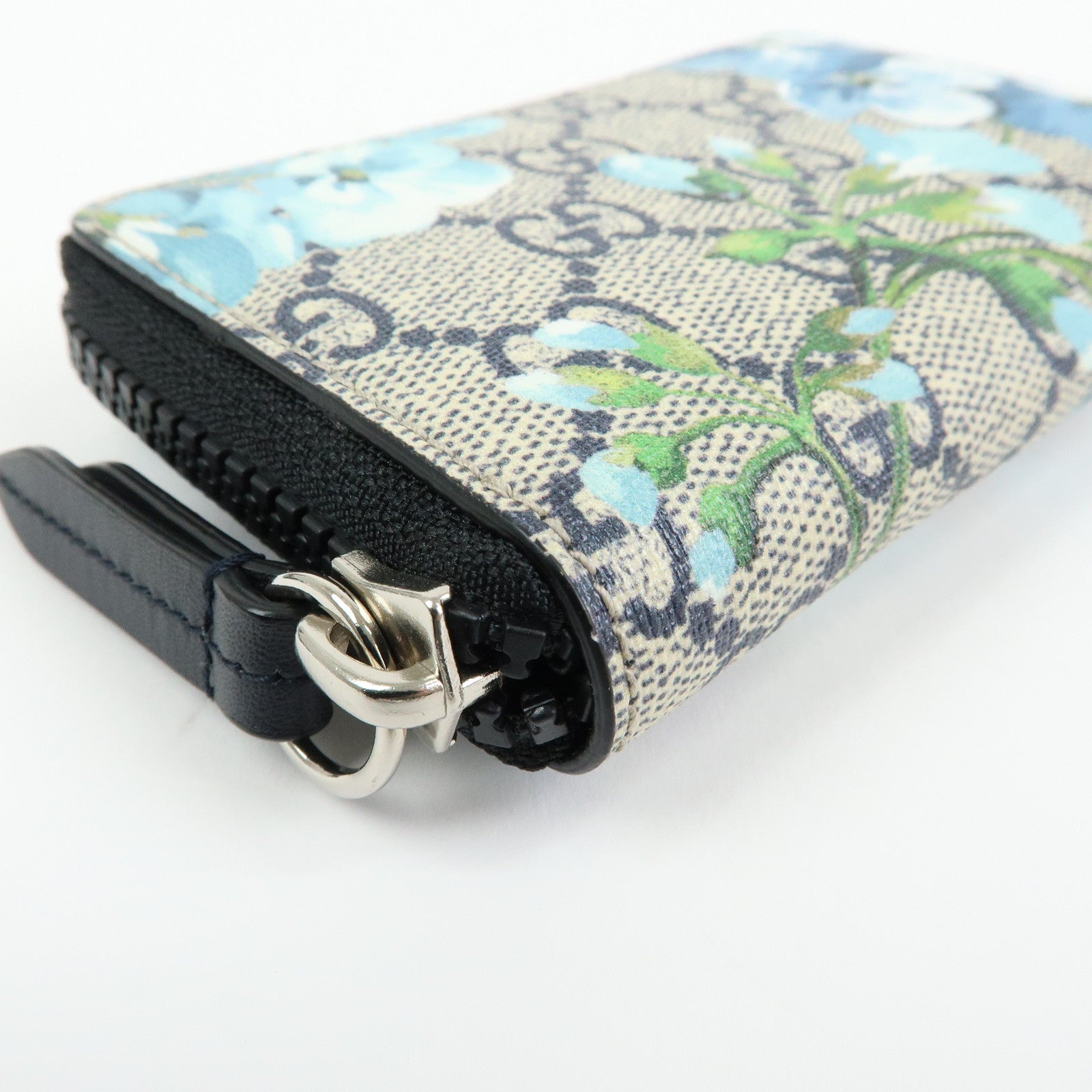 GUCCI GG Blooms GG Supreme Leather Card Case Beige Navy 410220