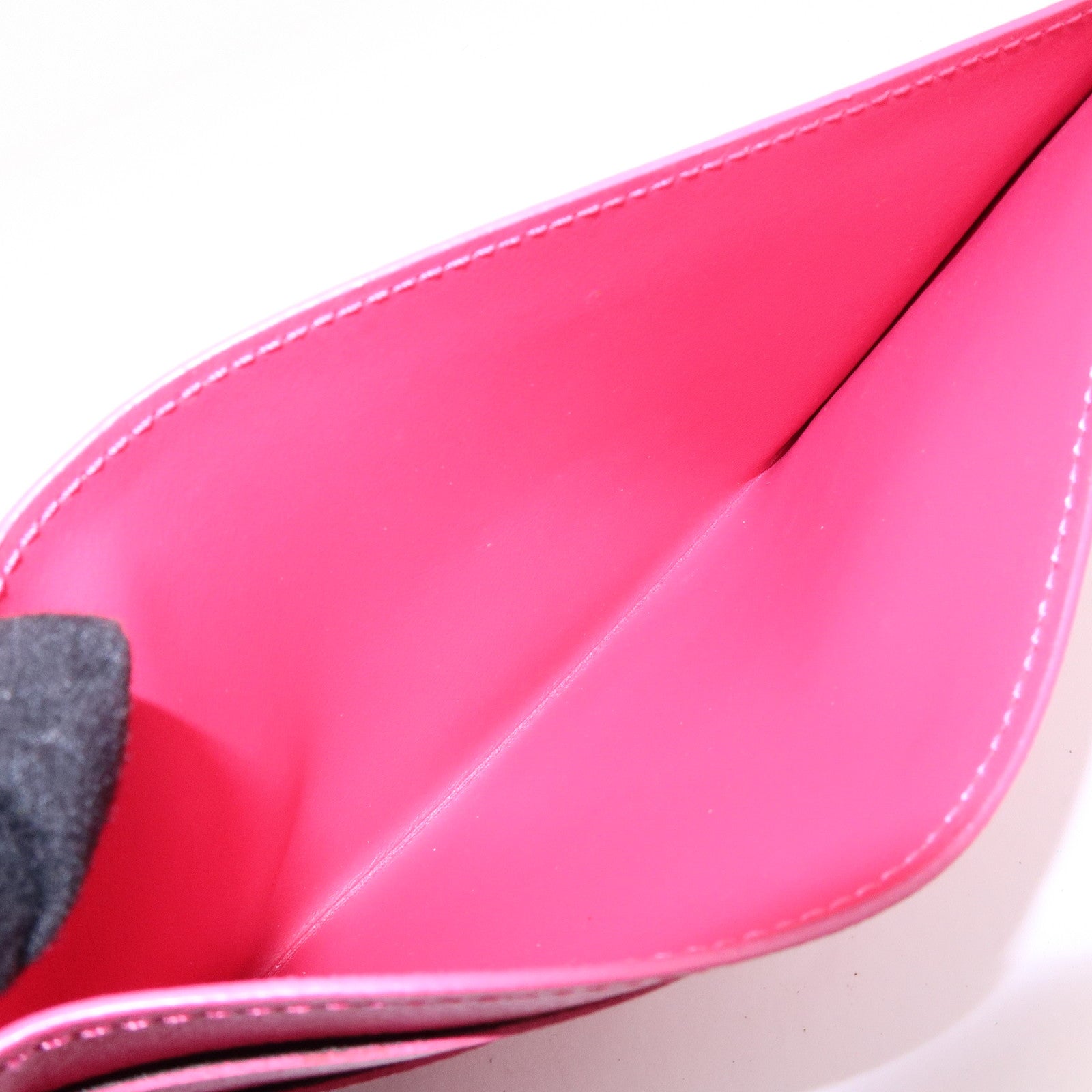 Louis Vuitton Monogram Vivienne X'mas Pochette Felicie M80859