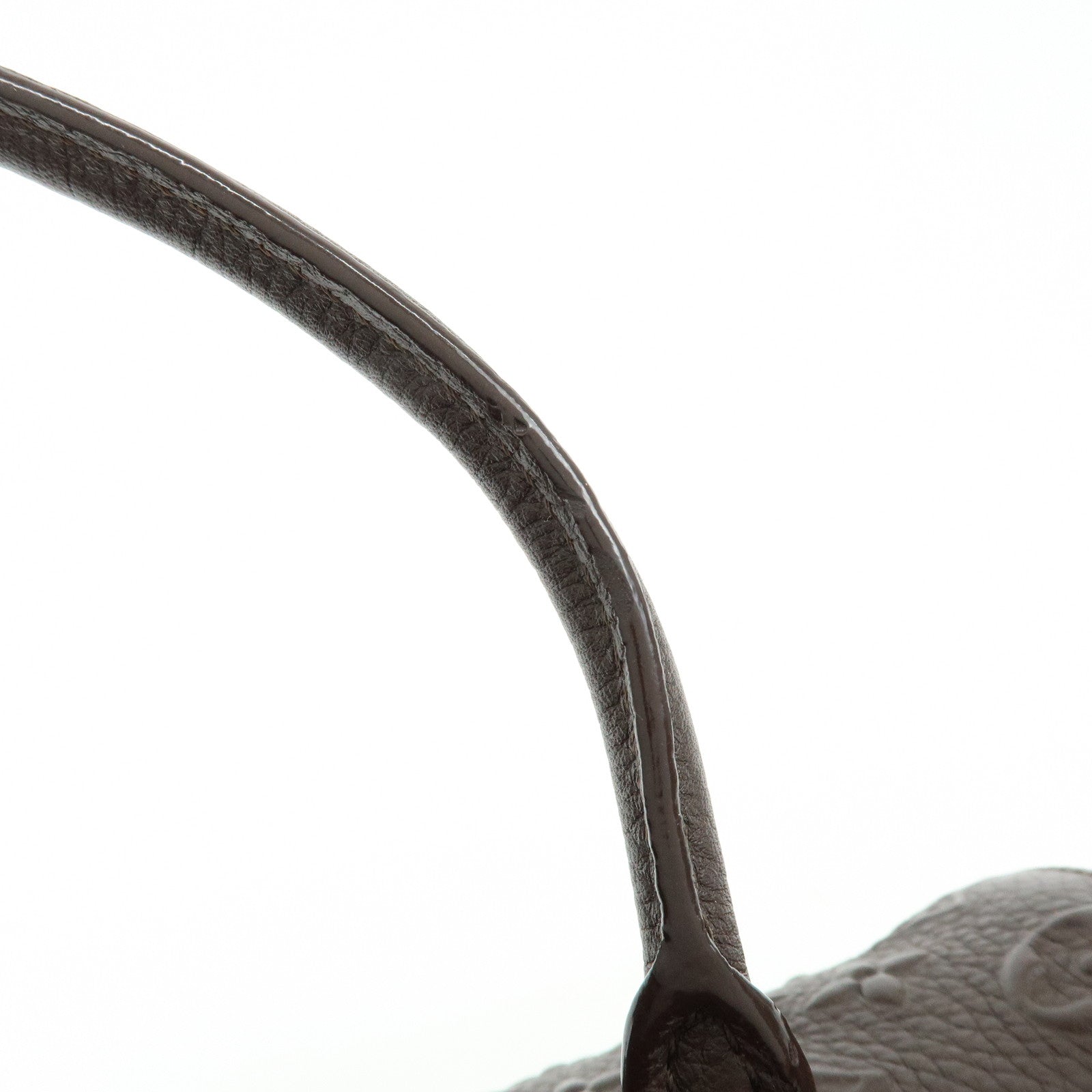 Louis Vuitton Monogram Revelation Neo Papillon PM Hand Bag M40740