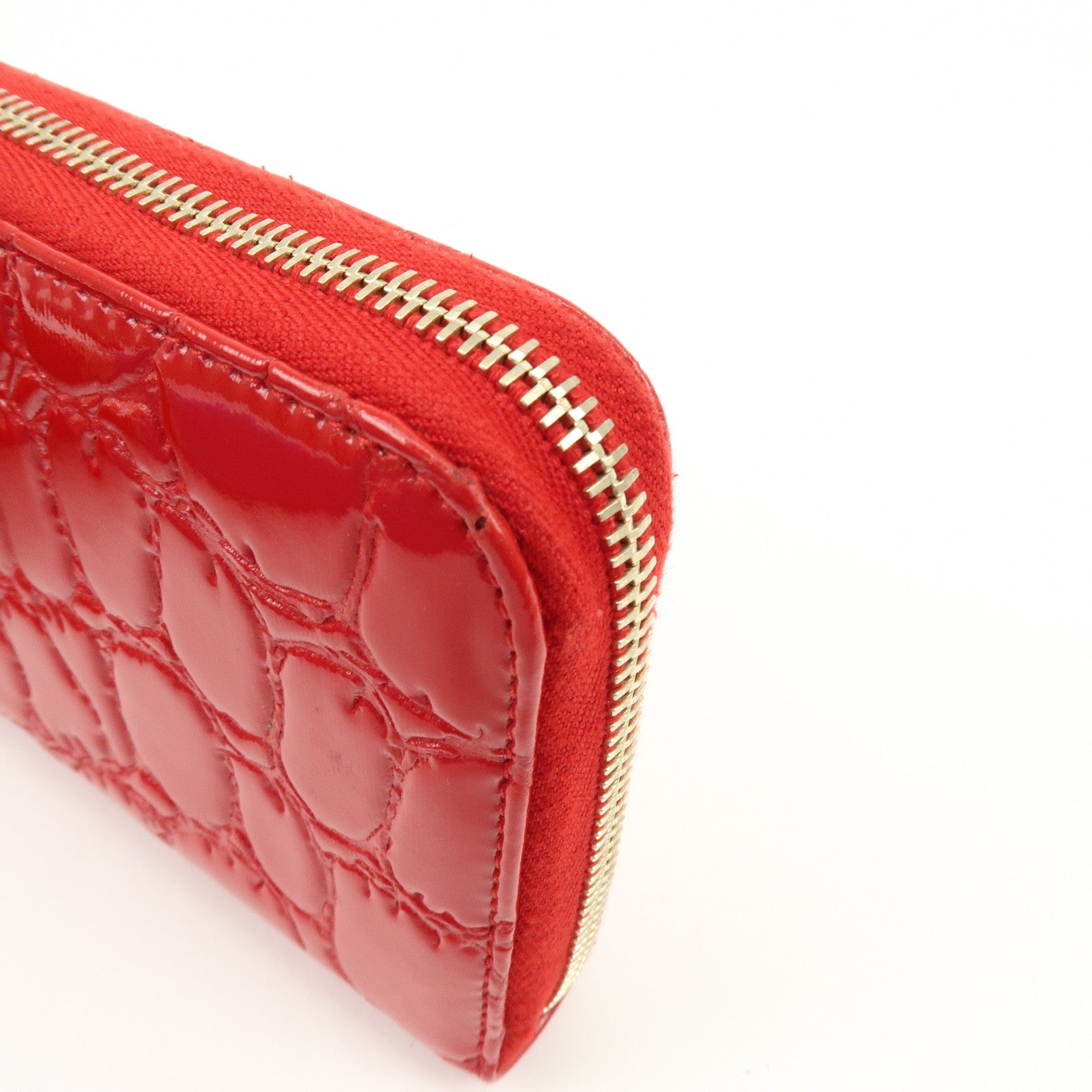 MIU MIU Patent Embossed Leather Round Zippy Long Wallet Red 5ML506