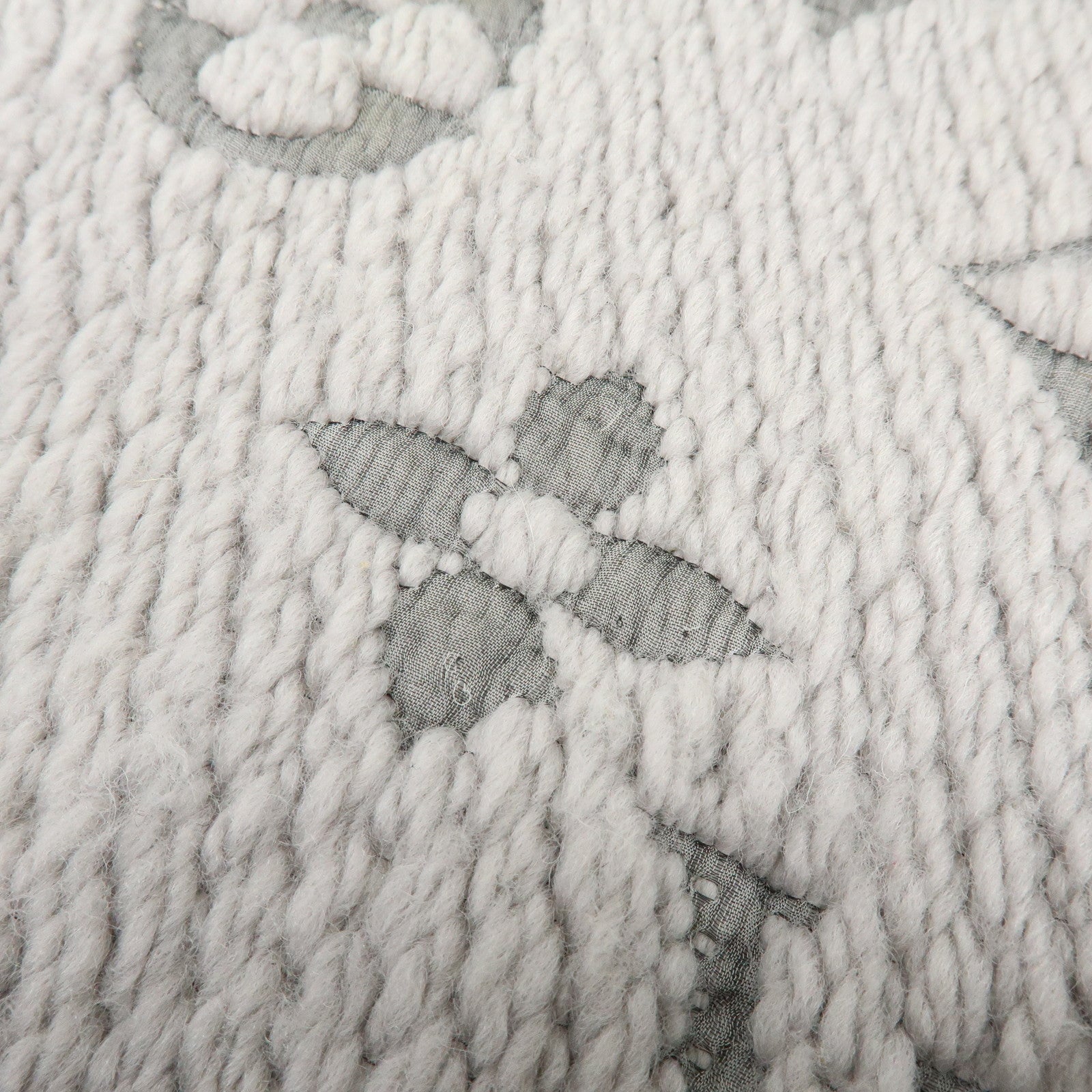 Louis Vuitton Monogram Escharp Logomania Scarf Gris Perle M74742