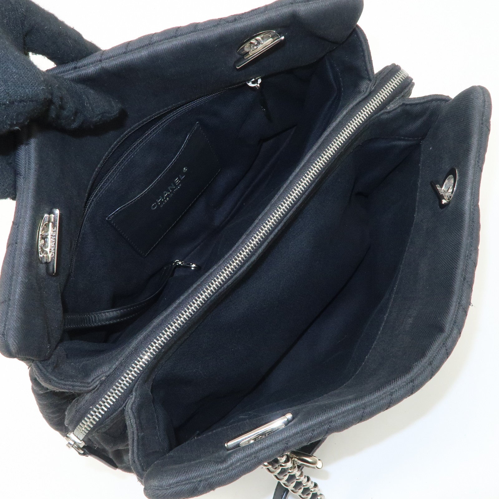 CHANEL Camelia Denim Chain Shoulder Bag Black A66903 Used