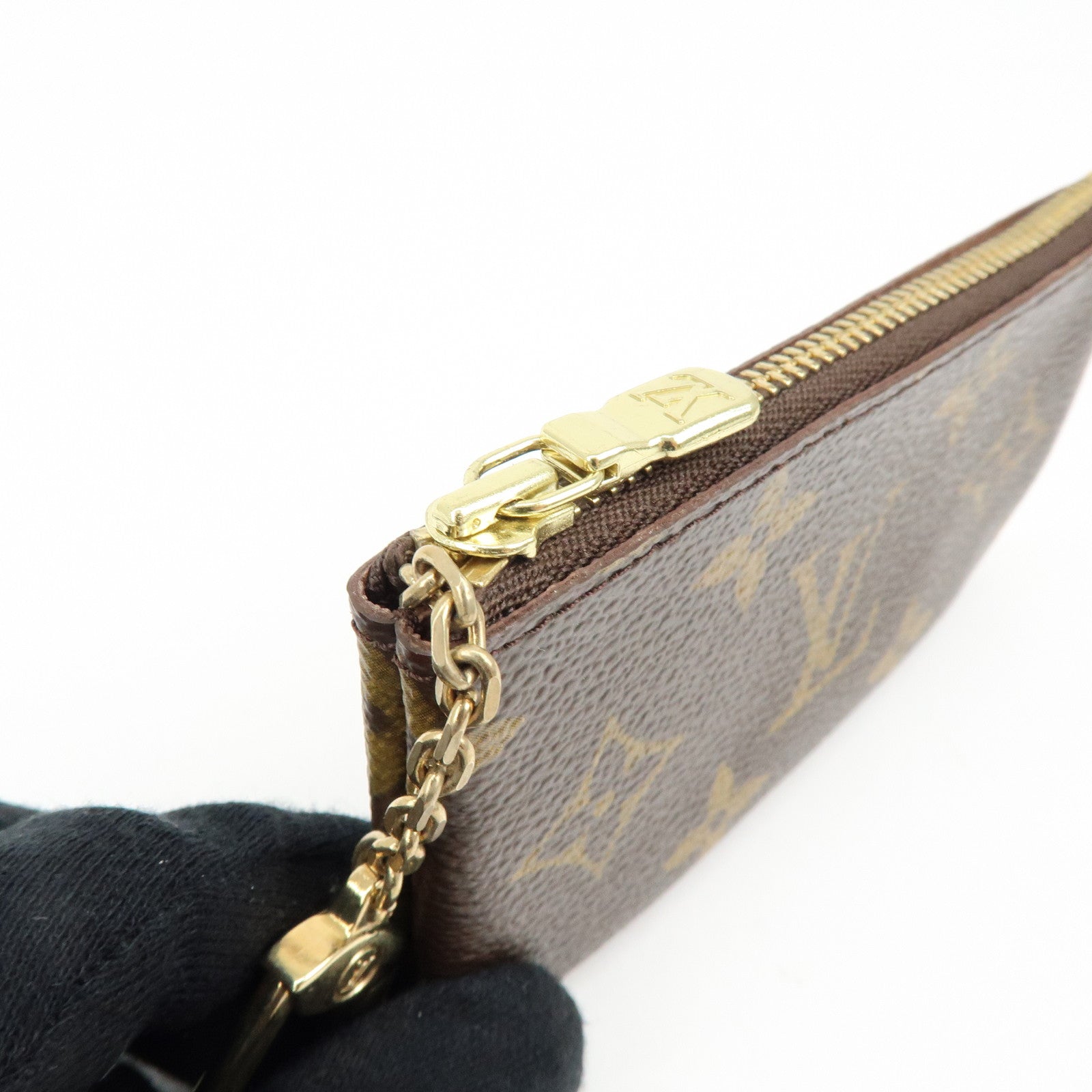 Louis Vuitton Monogram Pochette Cles Coin Case Key Case M62650