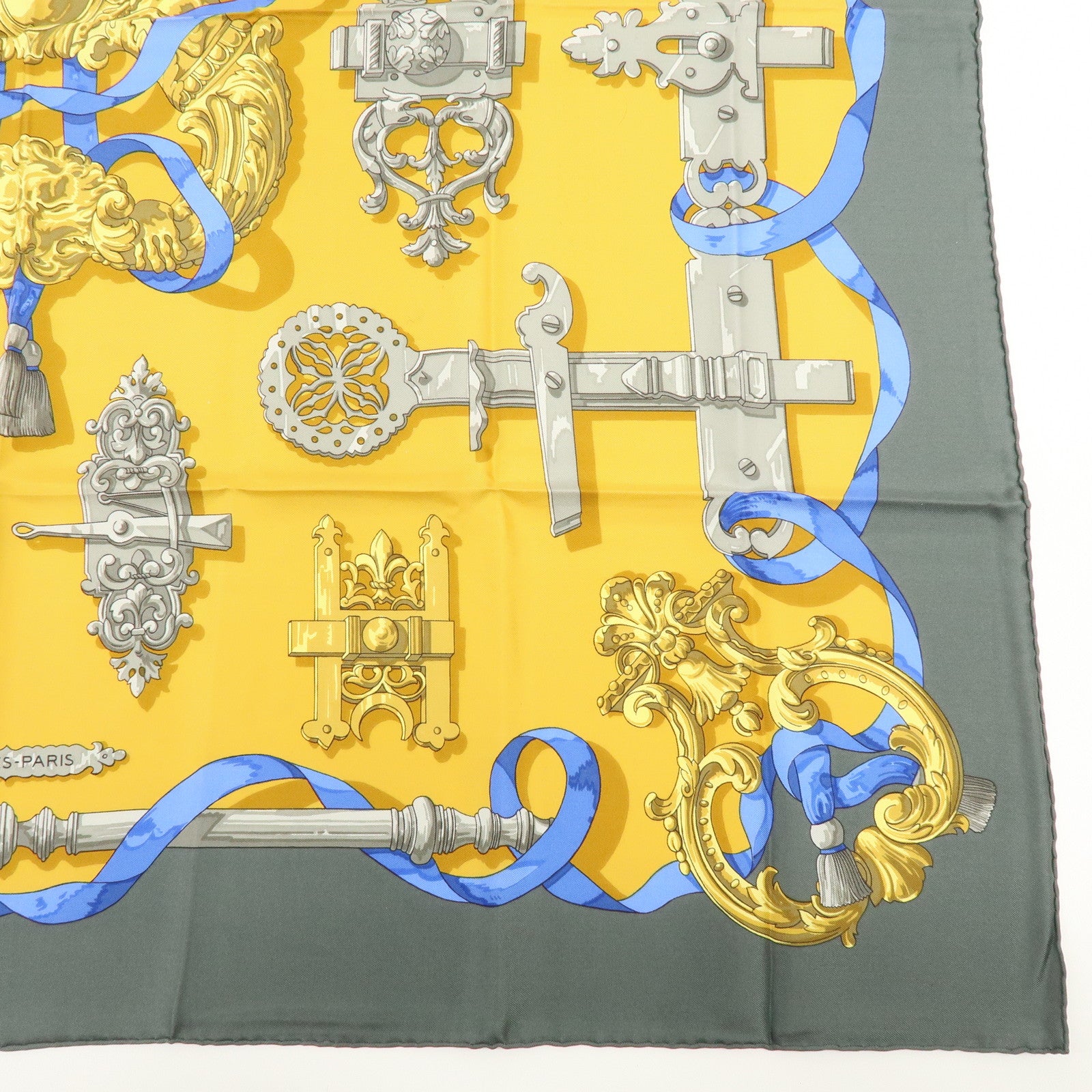 HERMES Carre 90 Silk 100% Scarf Ferronnerie Gray Gold