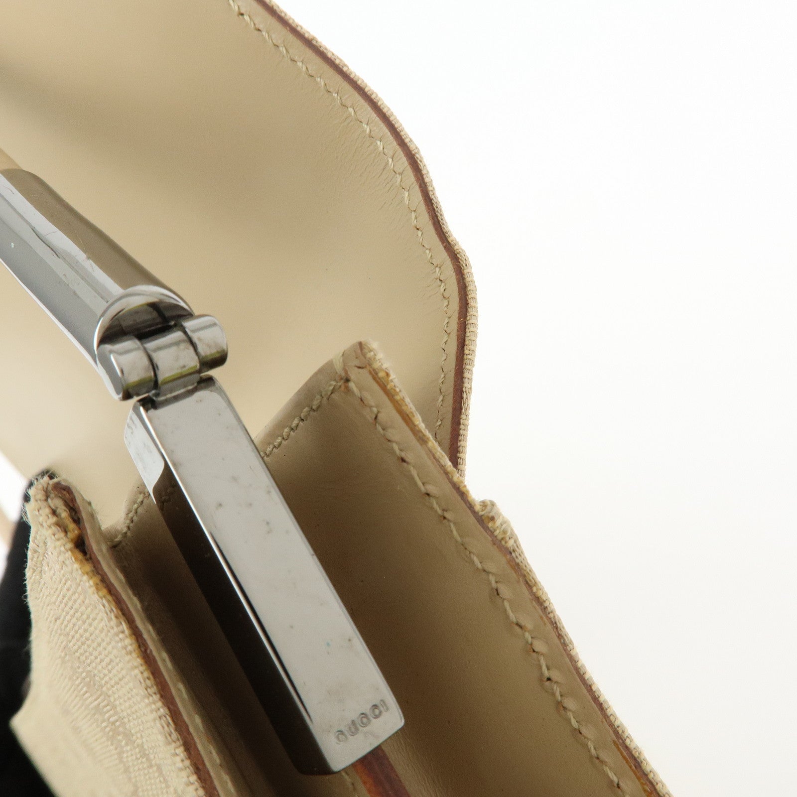 GUCCI GG Canvas Leather Shoulder Bag Hand Bag Beige 01235