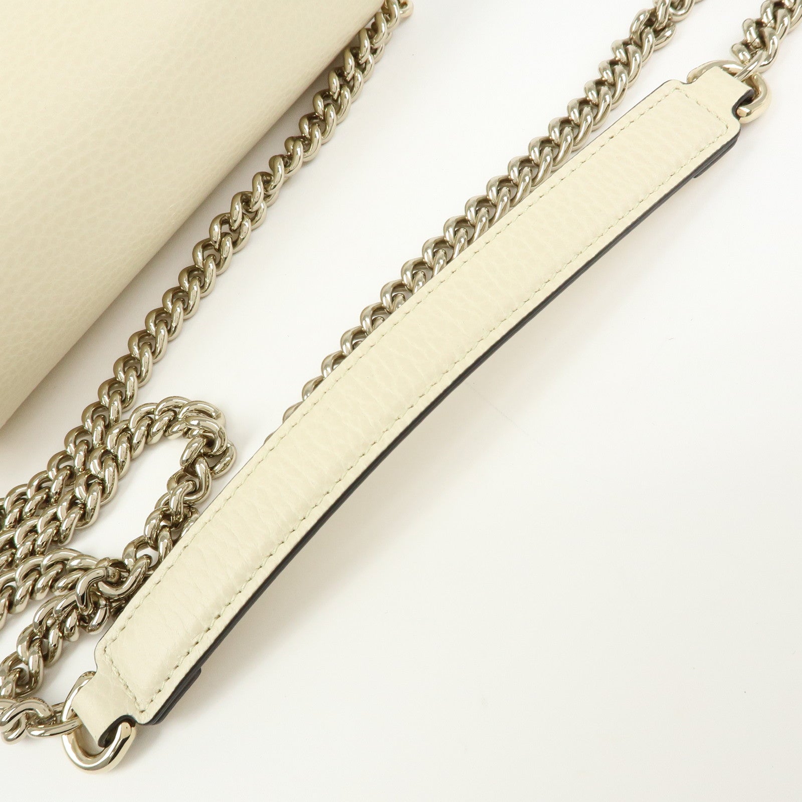 GUCCI Interlocking G Leather Chain Shoulder Bag Ivory 607720