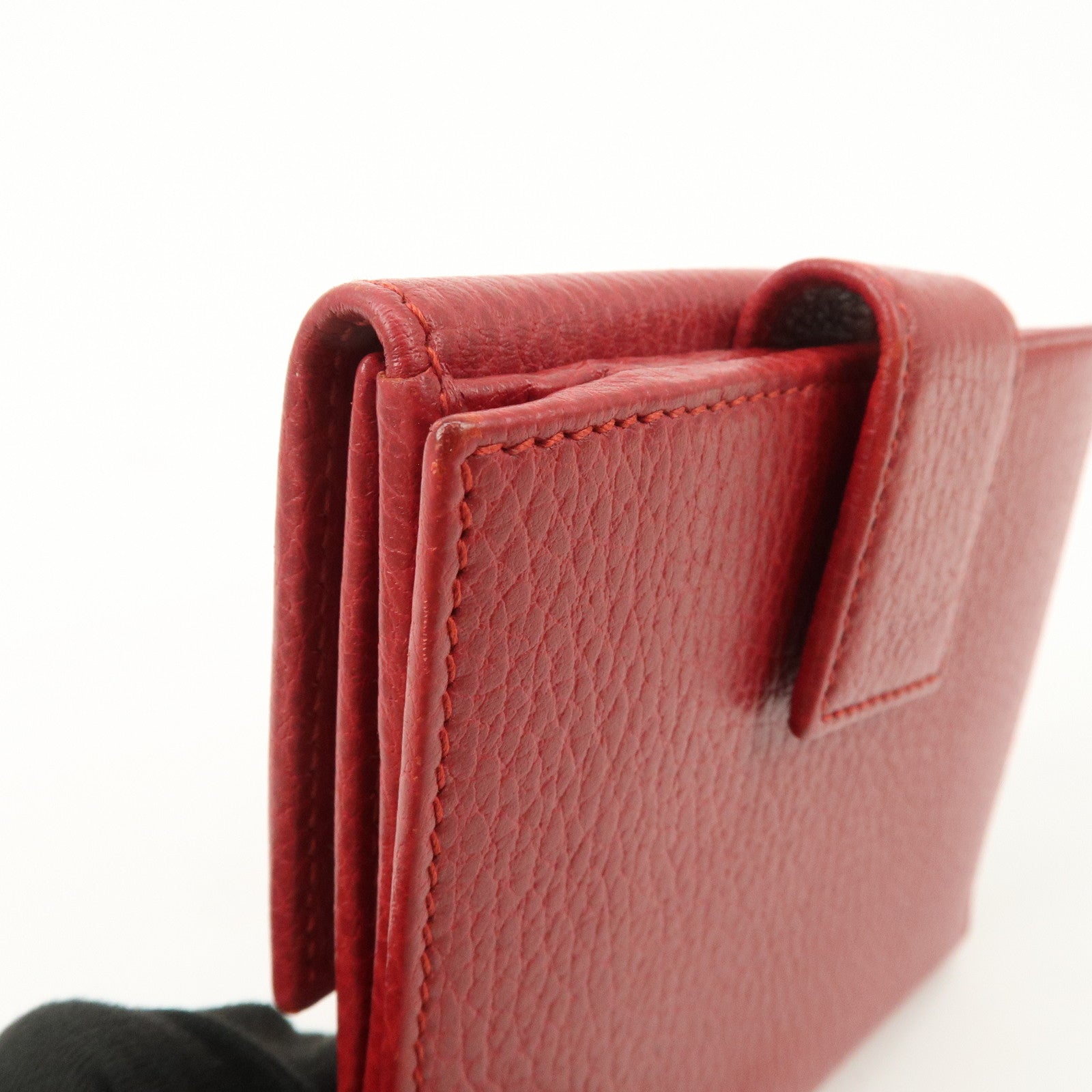 GUCCI GG Marmont Leather Bi-Fold Wallet Castilian Red 456122