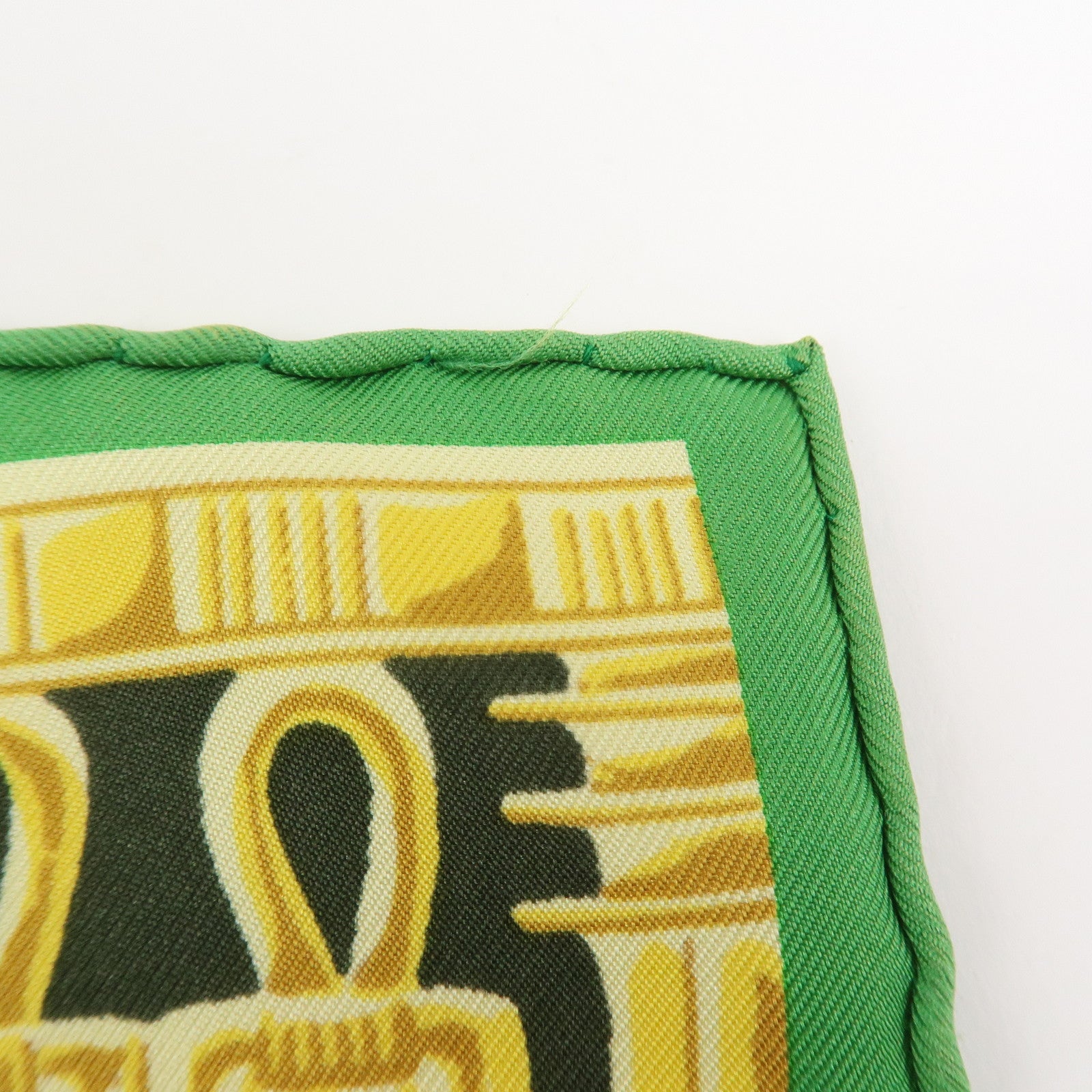 HERMES Carre 90 Silk 100% Scarf TUTANKHAMUN Green Gold