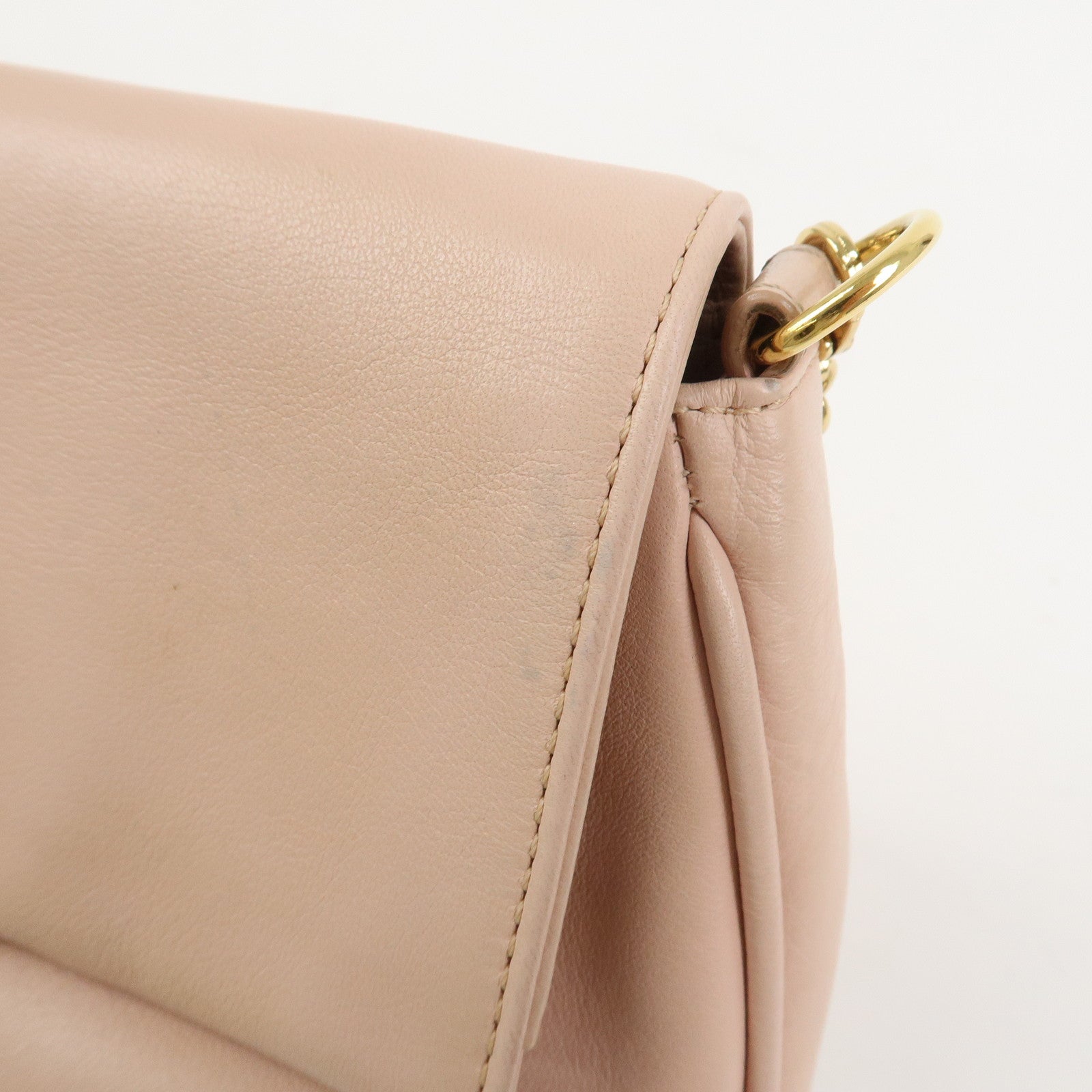 FENDI Leather Chain Shoulder Bag Purse Crossbody Bag 8M0276