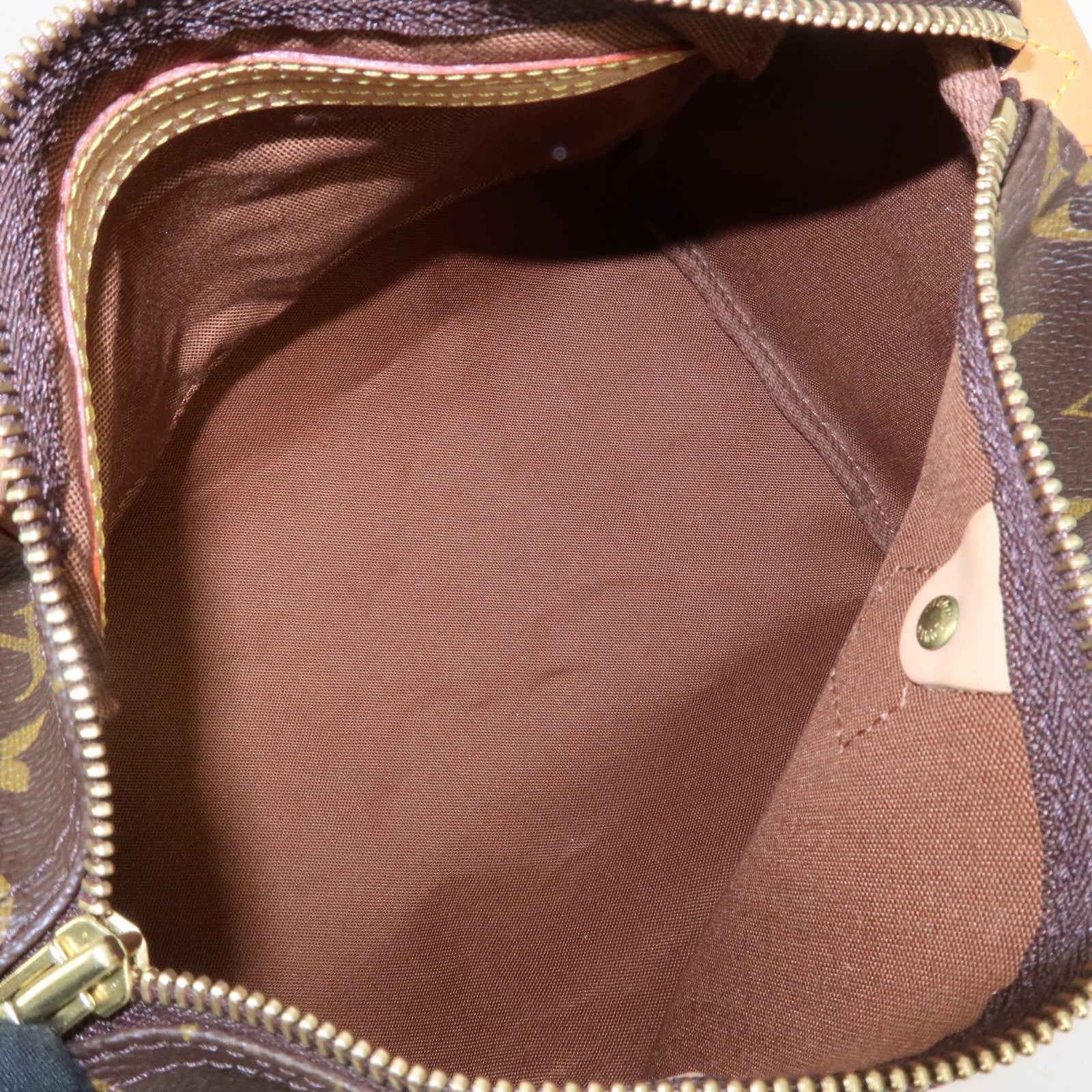 Louis Vuitton Monogram Speedy 25 Boston Bag Brown M41528