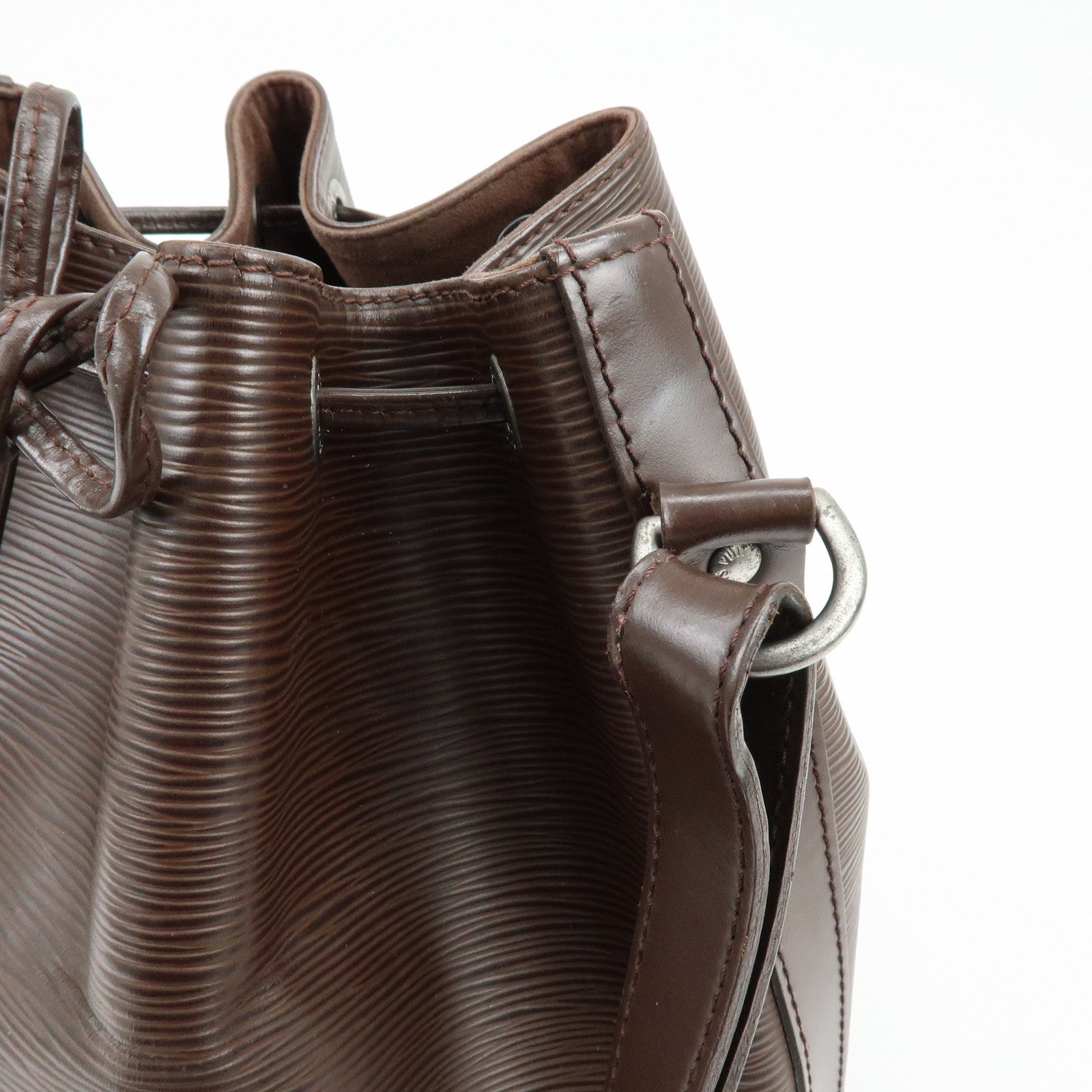 Louis Vuitton Epi Leather Petit Noe Shoulder Bag Mocha M5901D