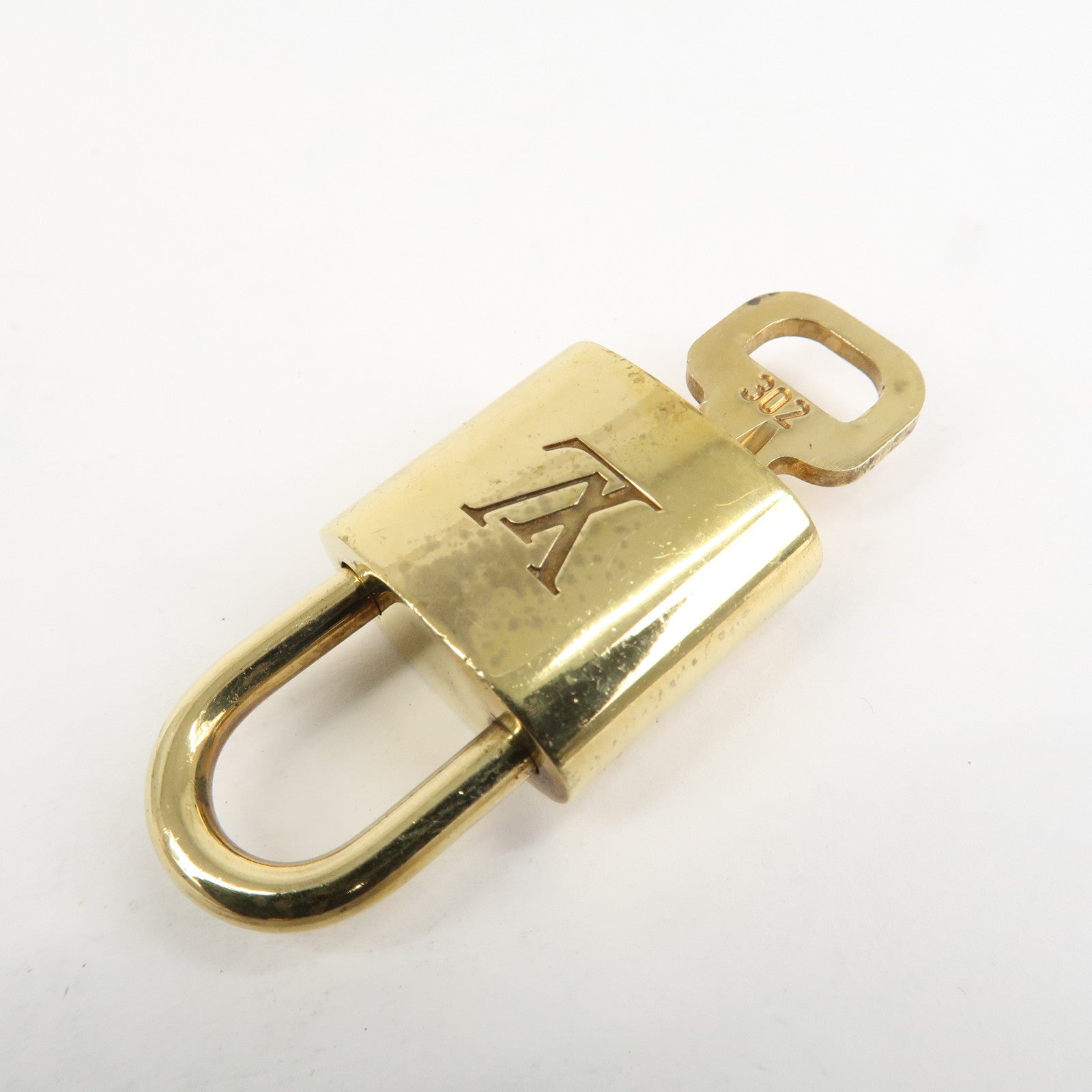 Louis Vuitton Set of 10 Lock & Key Cadena Key Lock Metal Gold Used