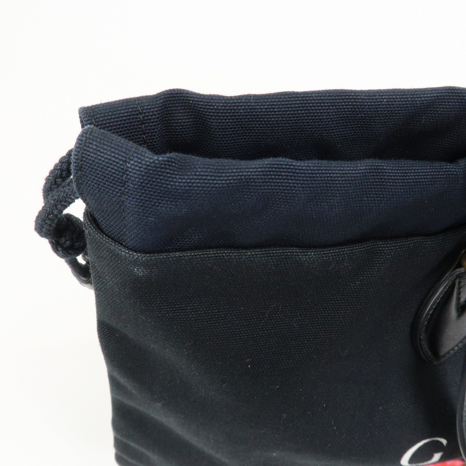 GUCCI Chateau Marmont and Gucci Drawstring Tote Bag 552403