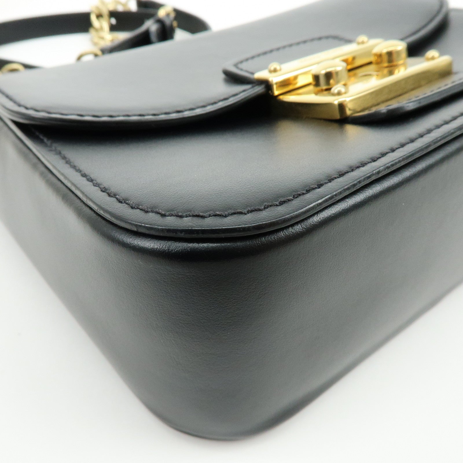 MIU MIU Logo Soft Calf Leather Chain Shoulder Bag Black 5BD147
