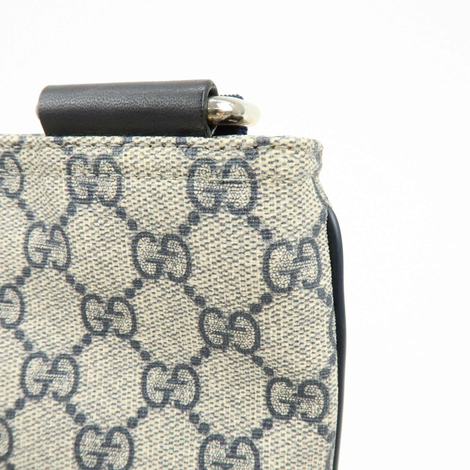 GUCCI GG Supreme Shoulder Bag Crossbody Bag Gray Navy Beige 201446