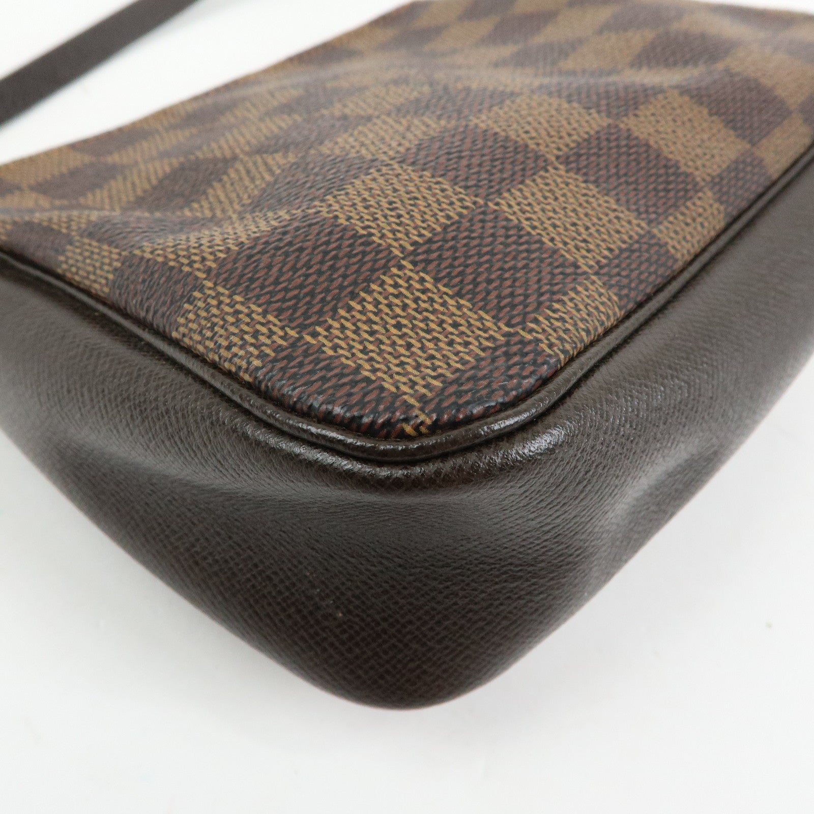 Louis Vuitton Damier Trousse Makeup Accessory Pouch Brown N51982