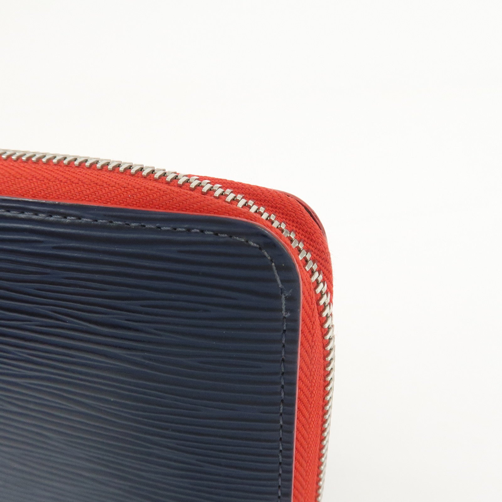 Louis Vuitton Epi Leather Round Zippy Wallet Indigo Blue M67267