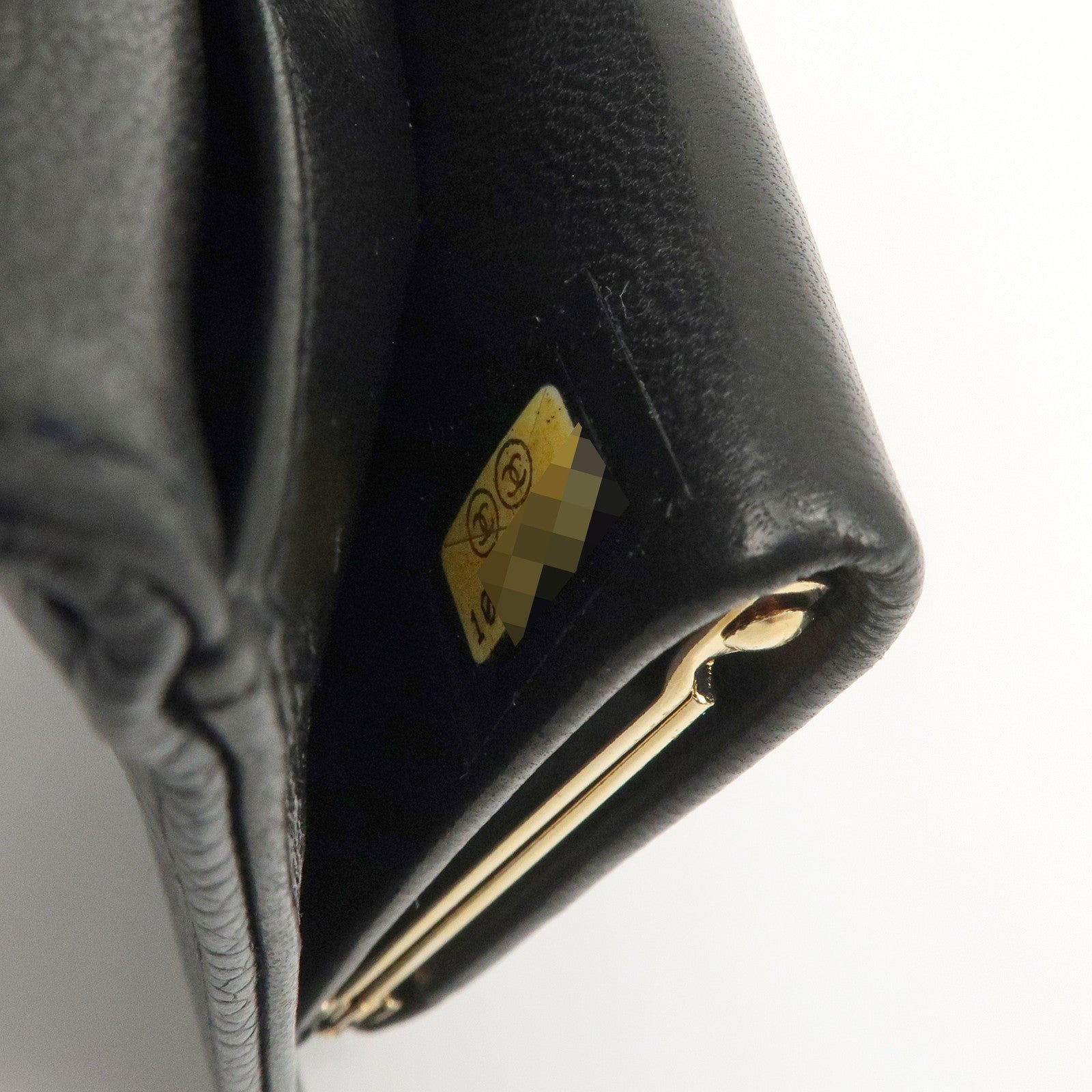 CHANEL COCO Mark Caviarskin Bi-fold Small Wallet Black A13497