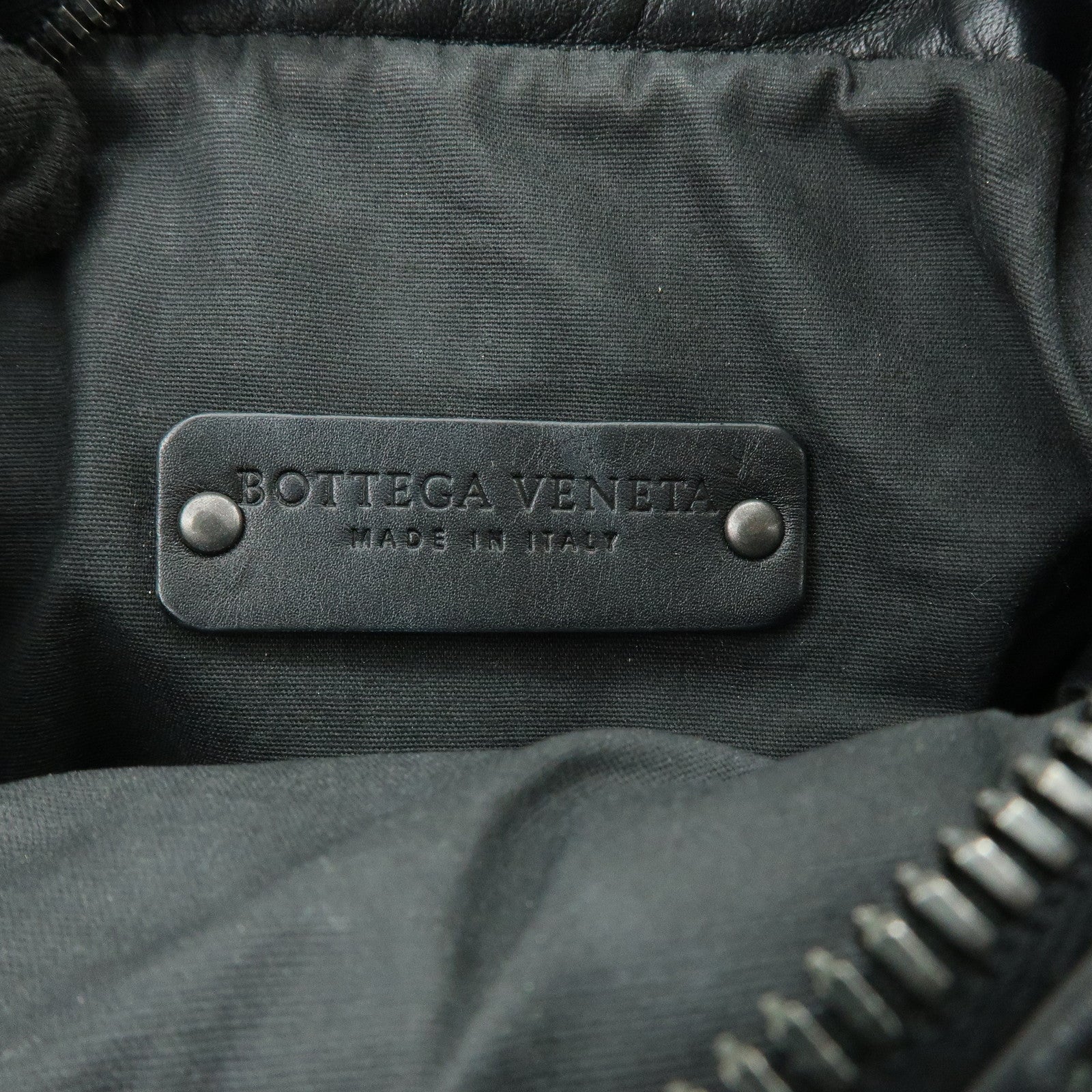 BOTTEGA VENETA Intrecciato Leather Shoulder Bag Black 163313