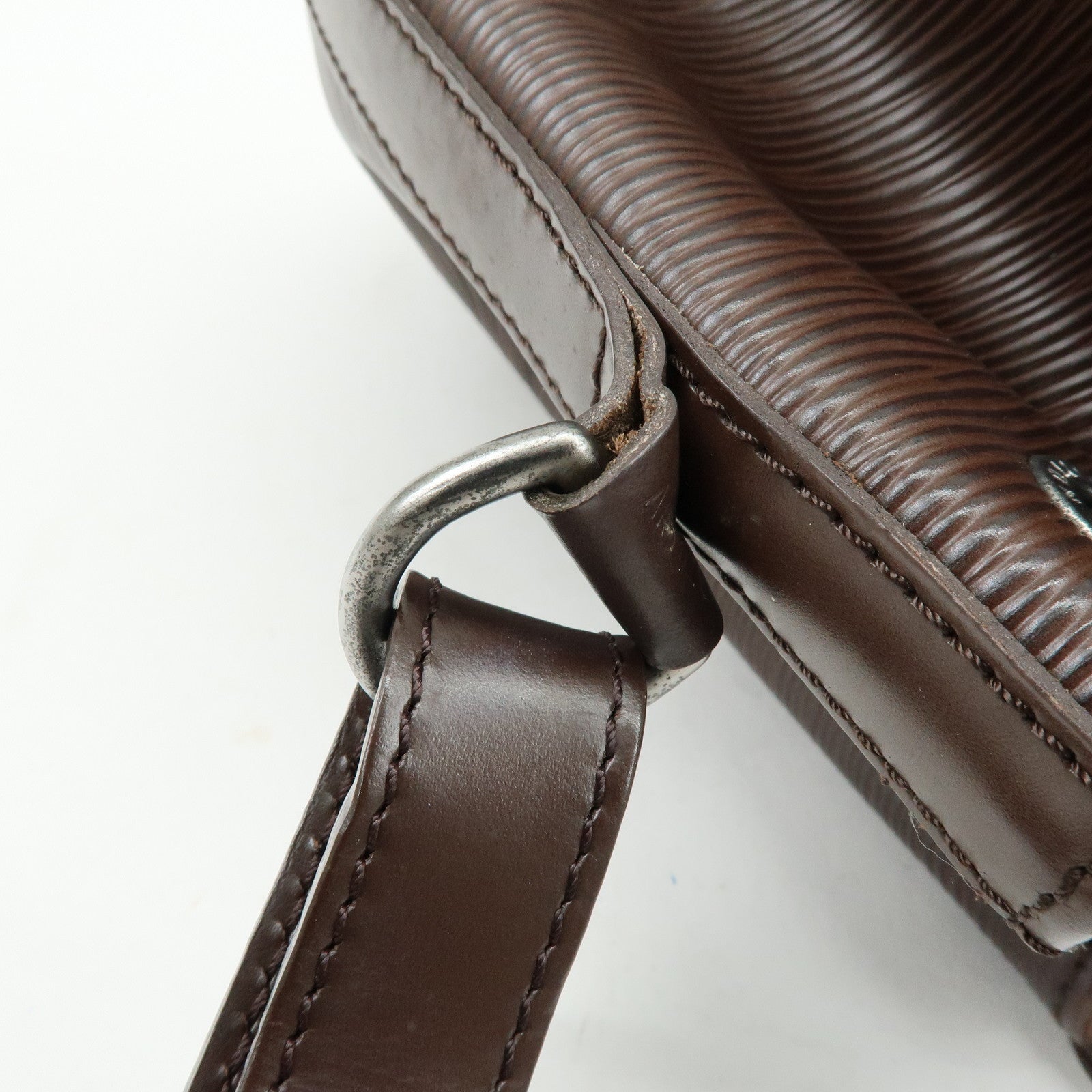 Louis Vuitton Epi Leather Petit Noe Shoulder Bag Mocha M5901D