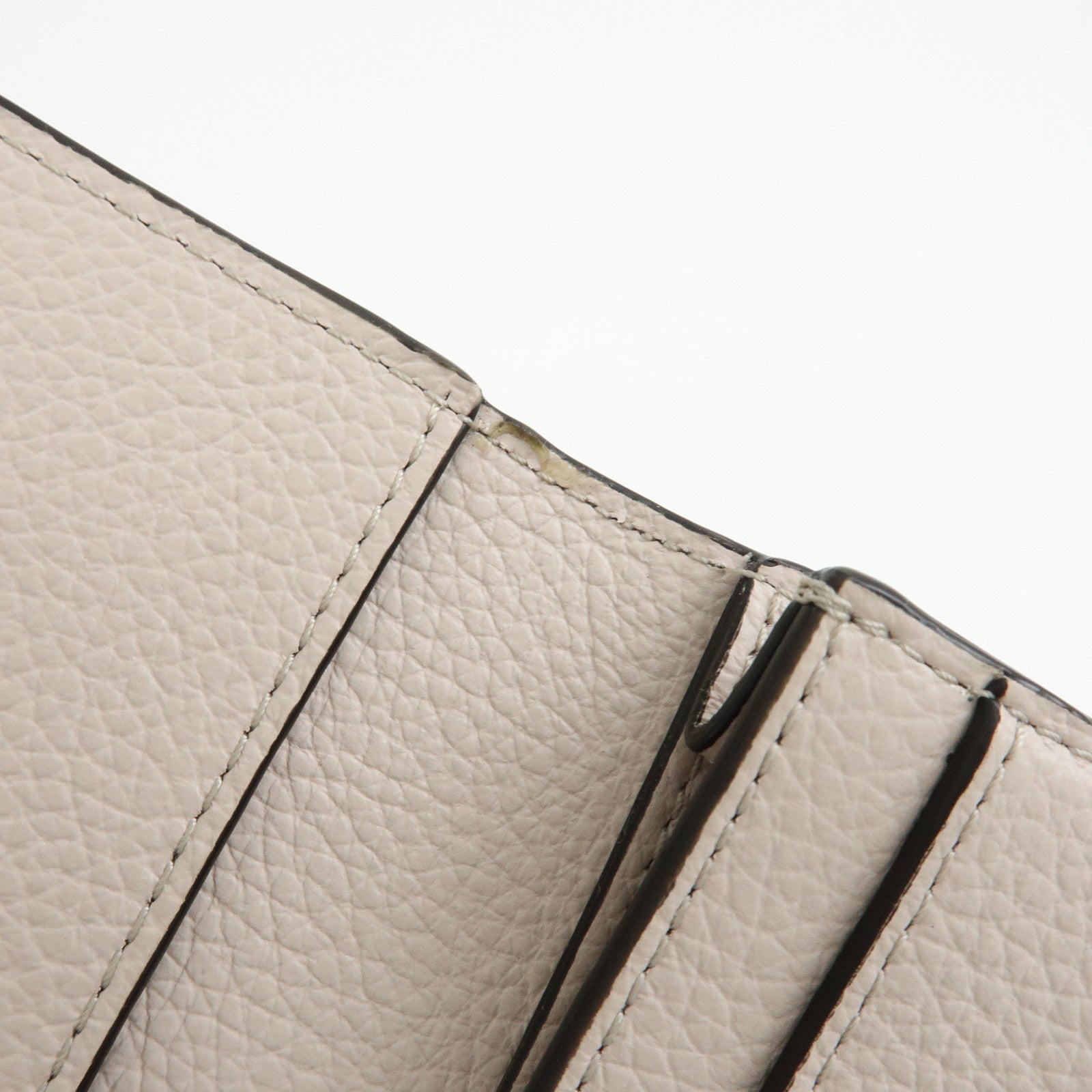 Chloe Alphabet Leather Card Case Mini Trifold Wallet Heart Ivory