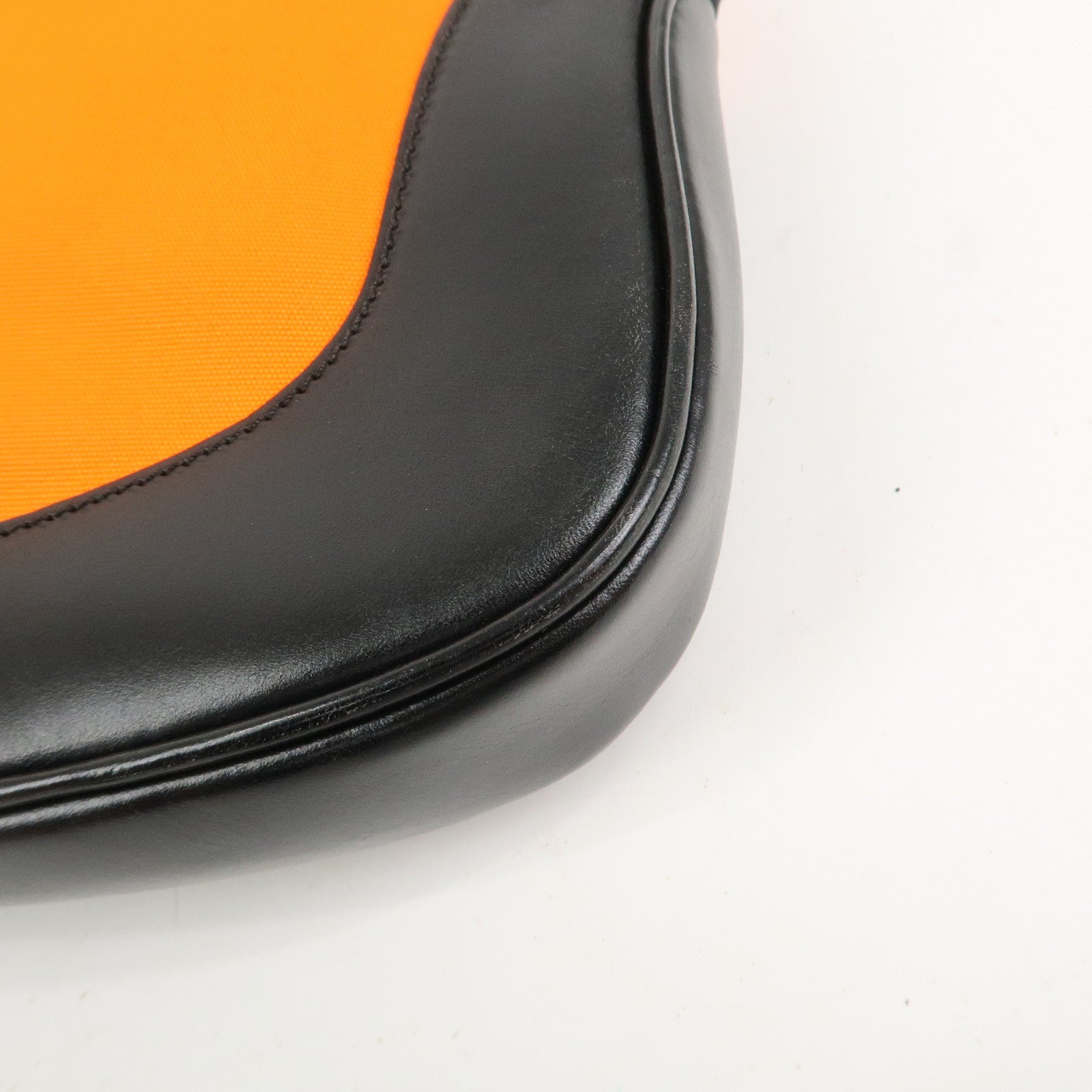 GUCCI Jackie Canvas Leather Shoulder Bag Hand Bag Black 001・3306