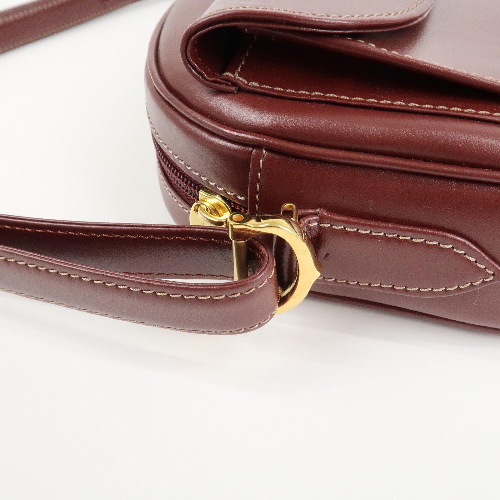 Cartier Must Line Calf Leather Shoulder Bag Burgundy