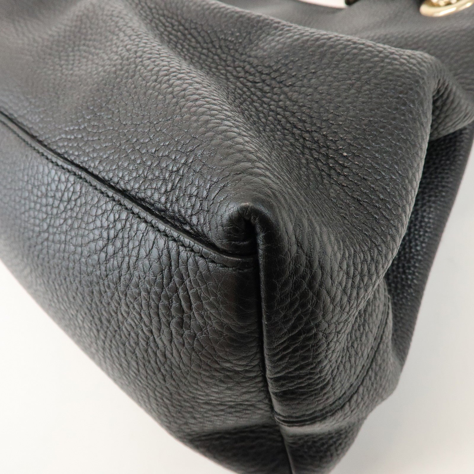 GUCCI SOHO Interlocking G Leather Chain Shoulder Bag Black 308982