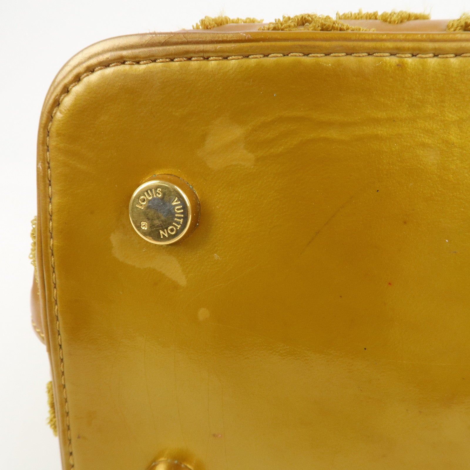 Louis Vuitton Monogram Lockit Bouclette Hand Bag Gold M40601